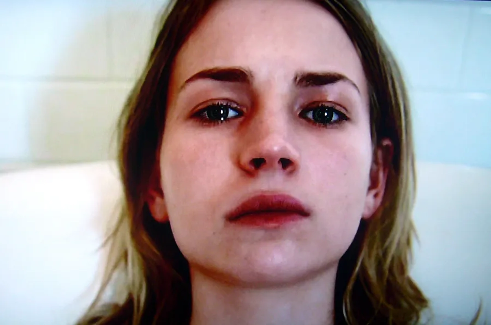 Britt Robertson in Ask Me Anything (2014)