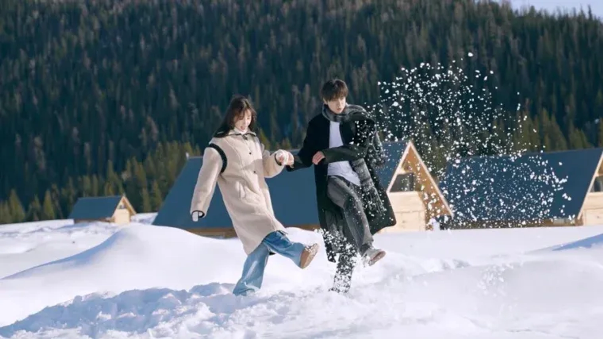 سریال اسکی به سوی عشق (Ski Into Love 2025)