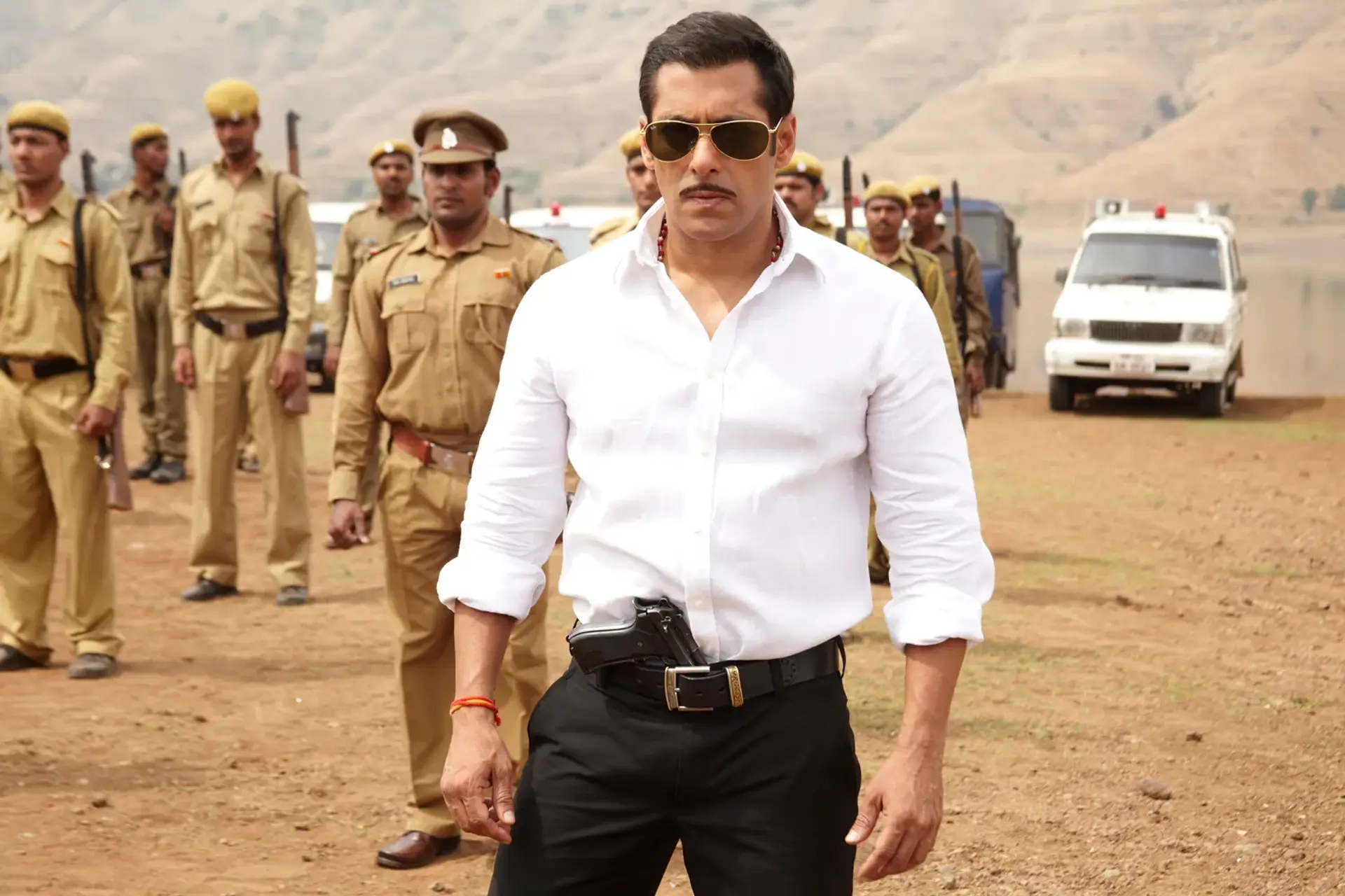 فیلم نترس (Dabangg 2010)