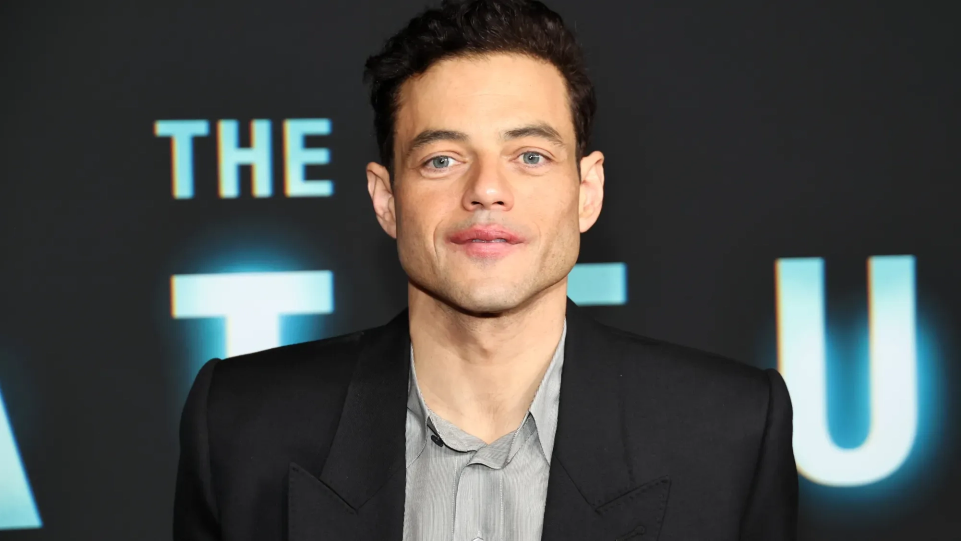 رامی ملک در آماتور؛ شباهت‌ها و تفاوت‌ها با آقای ربات