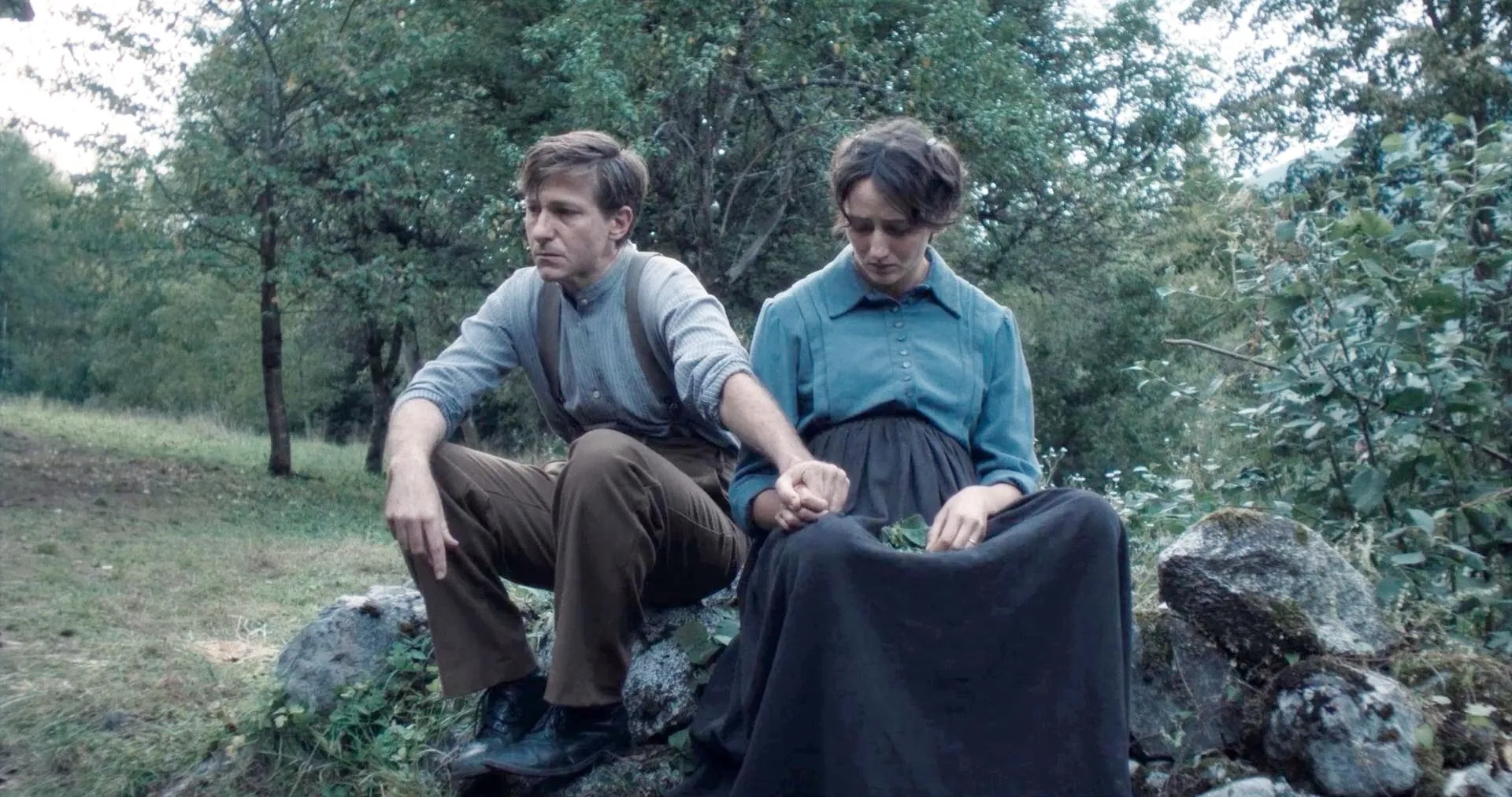 Martina Scrinzi and Santiago Fondevila in Vermiglio (2024)
