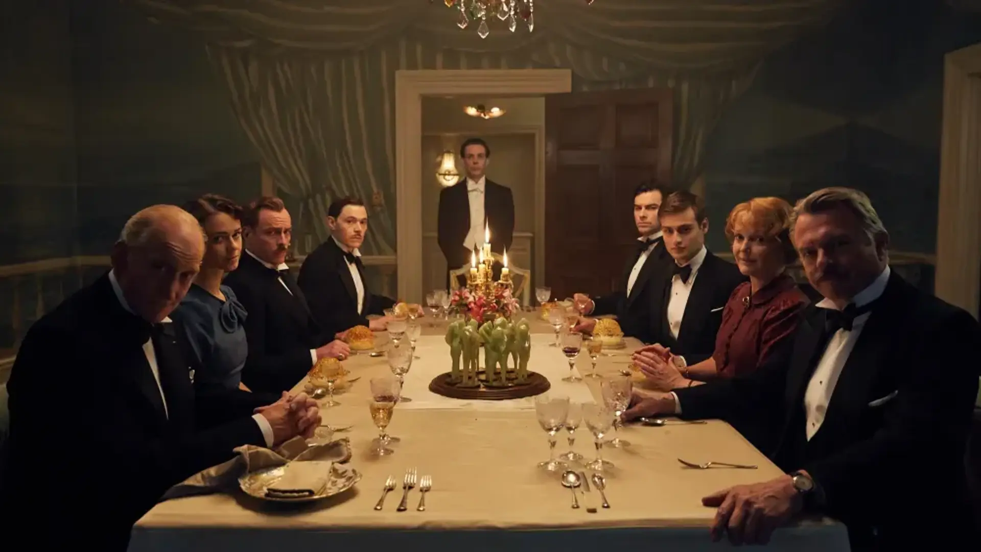 سریال هیچ کدام باقی نماندند (And Then There Were None 2015)