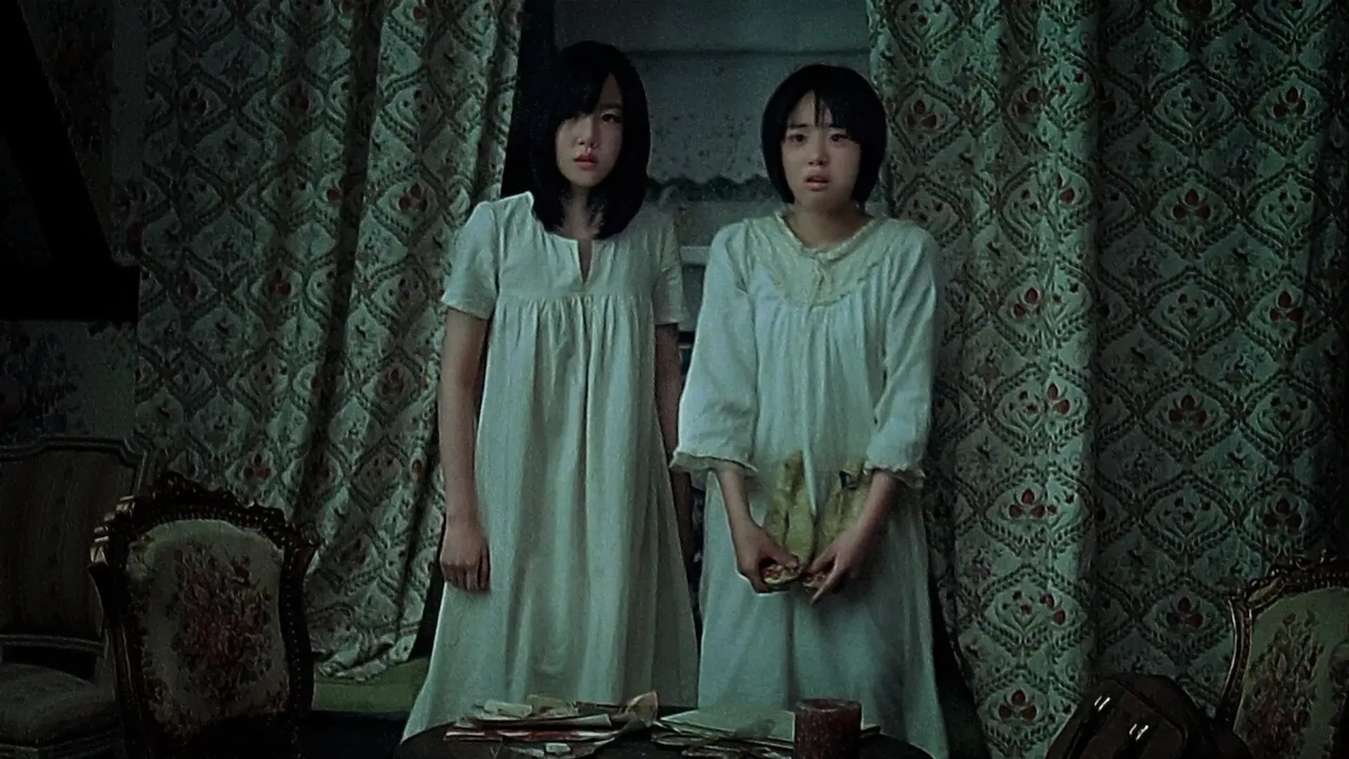فیلم داستان دو خواهر (A Tale of Two Sisters 2003)