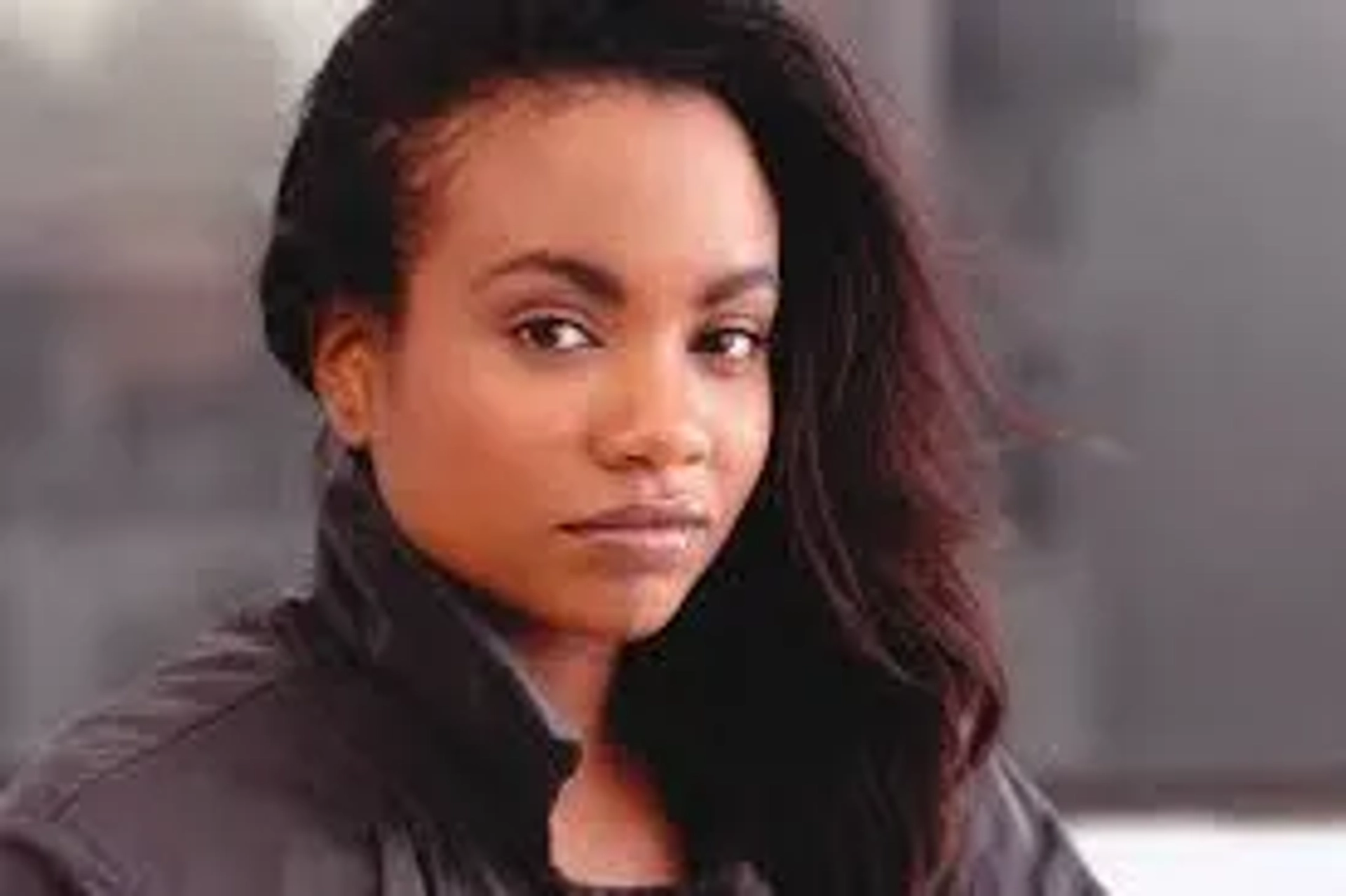 هیلاری هاوکینز