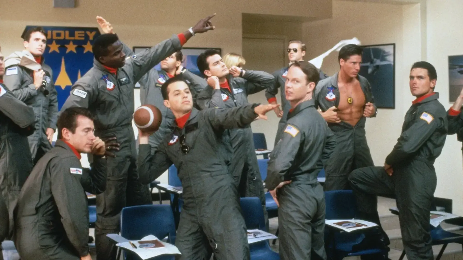 فیلم کله گنده ها (Hot Shots! 1991)