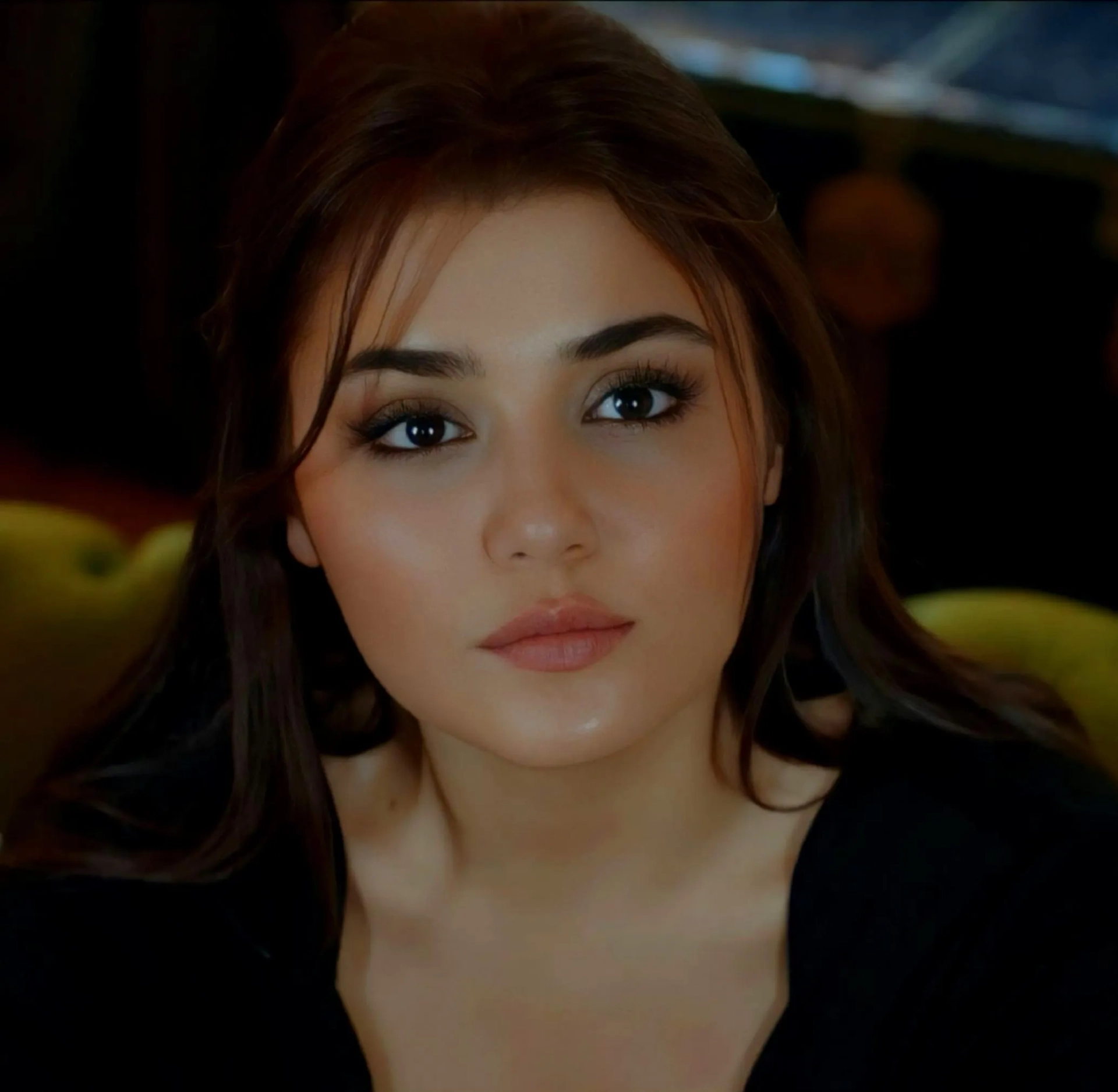 Hande Erçel at an event for Black Pearl (2017)