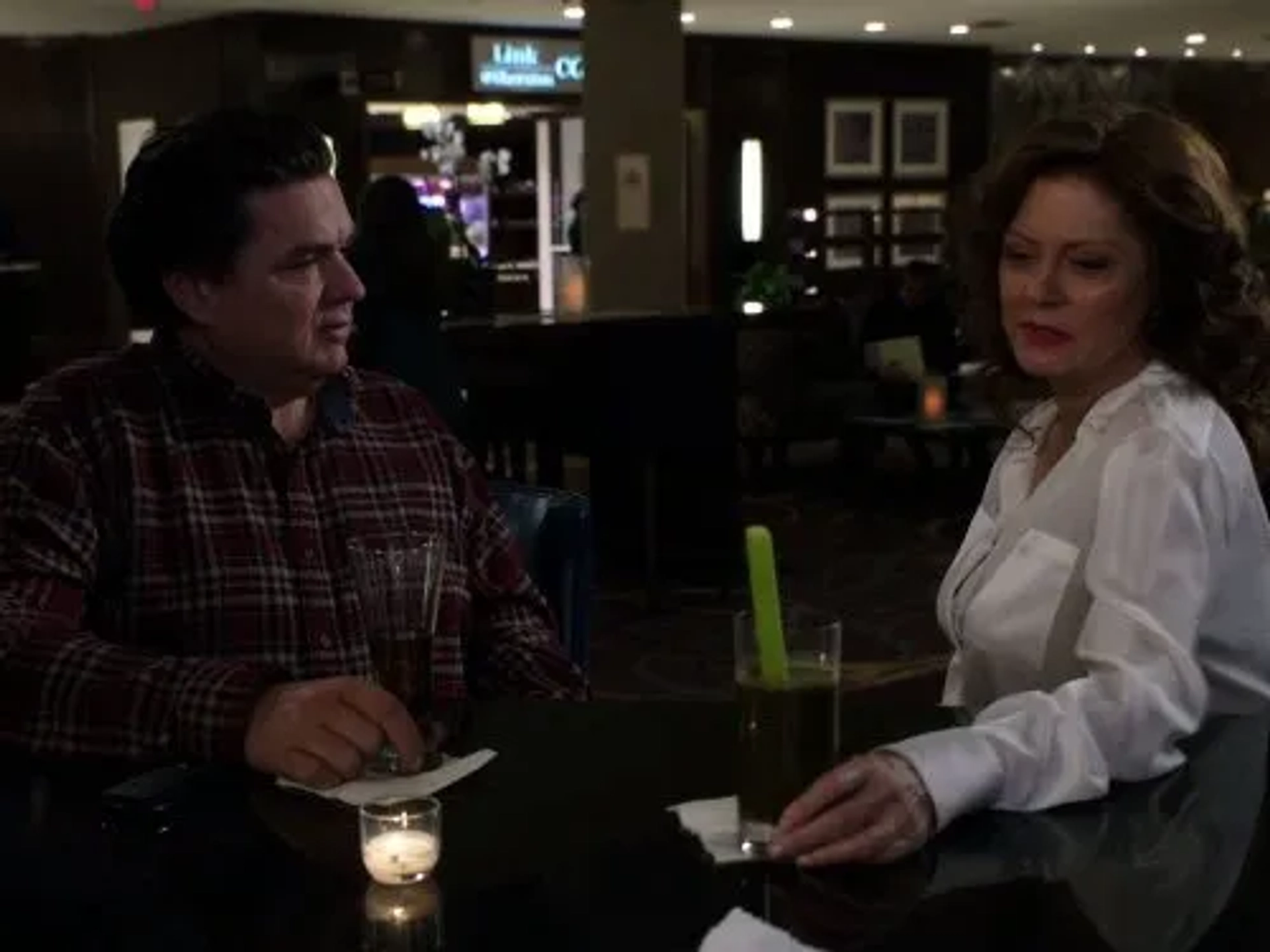 Susan Sarandon and Oliver Platt in The Big C (2010)