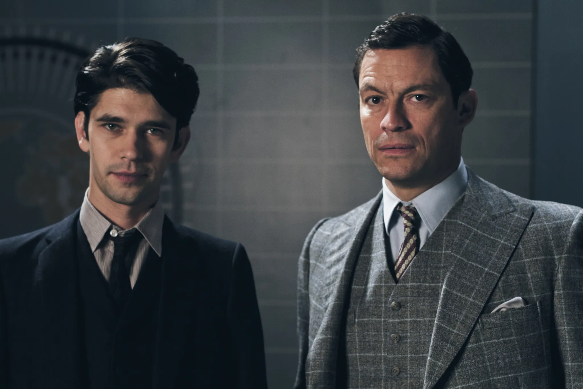 Dominic West and Ben Whishaw in The Hour (2011)