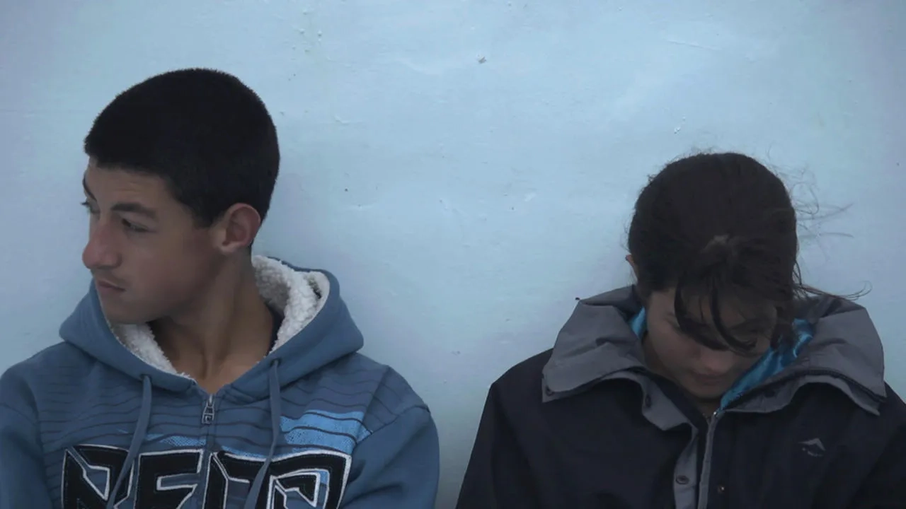 فیلم کوتاه ۳۷°۴ اس (۳۷°۴ S - 2013)