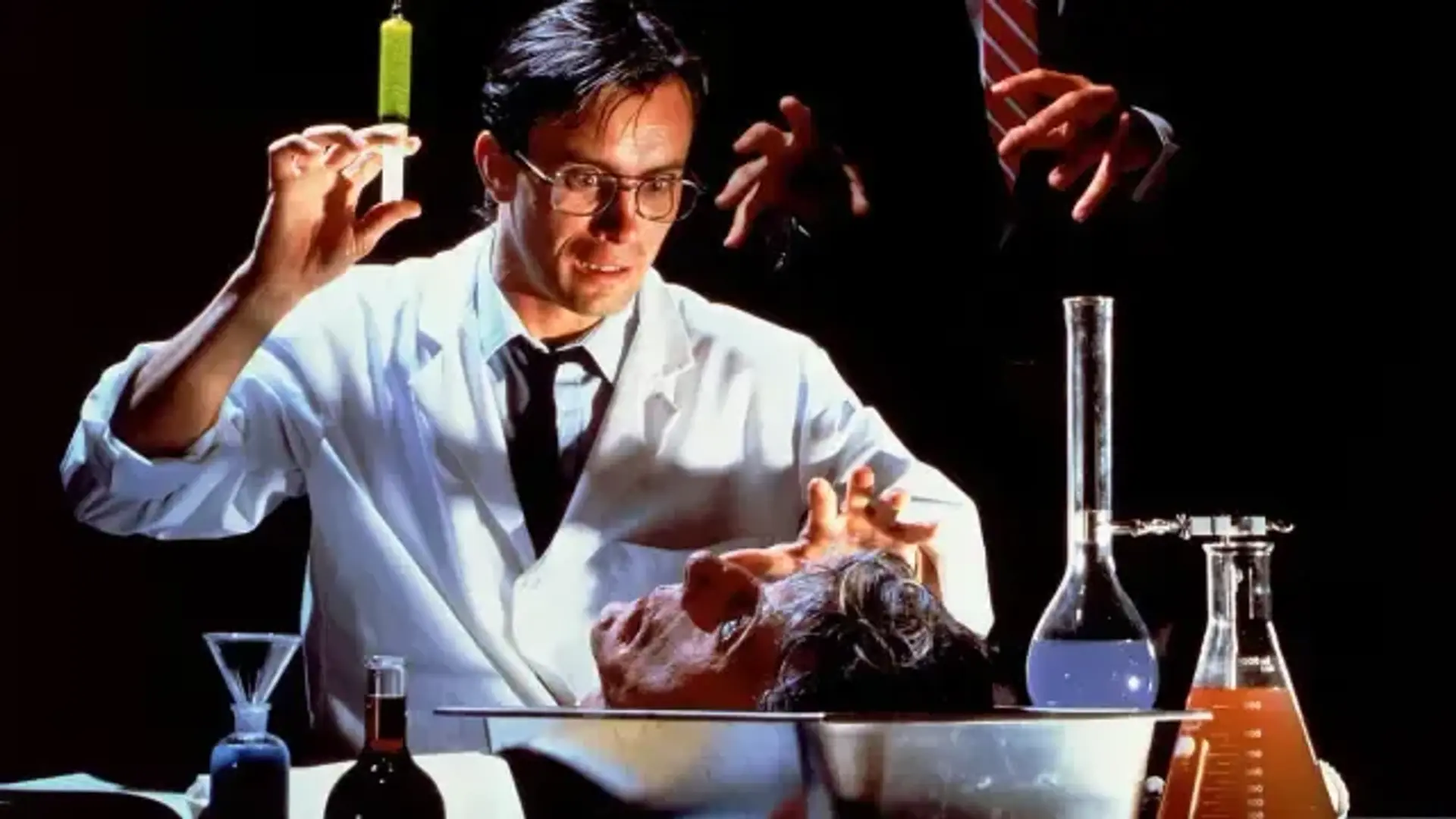 دانلود فیلم احیاگر (Re-Animator 1985)
