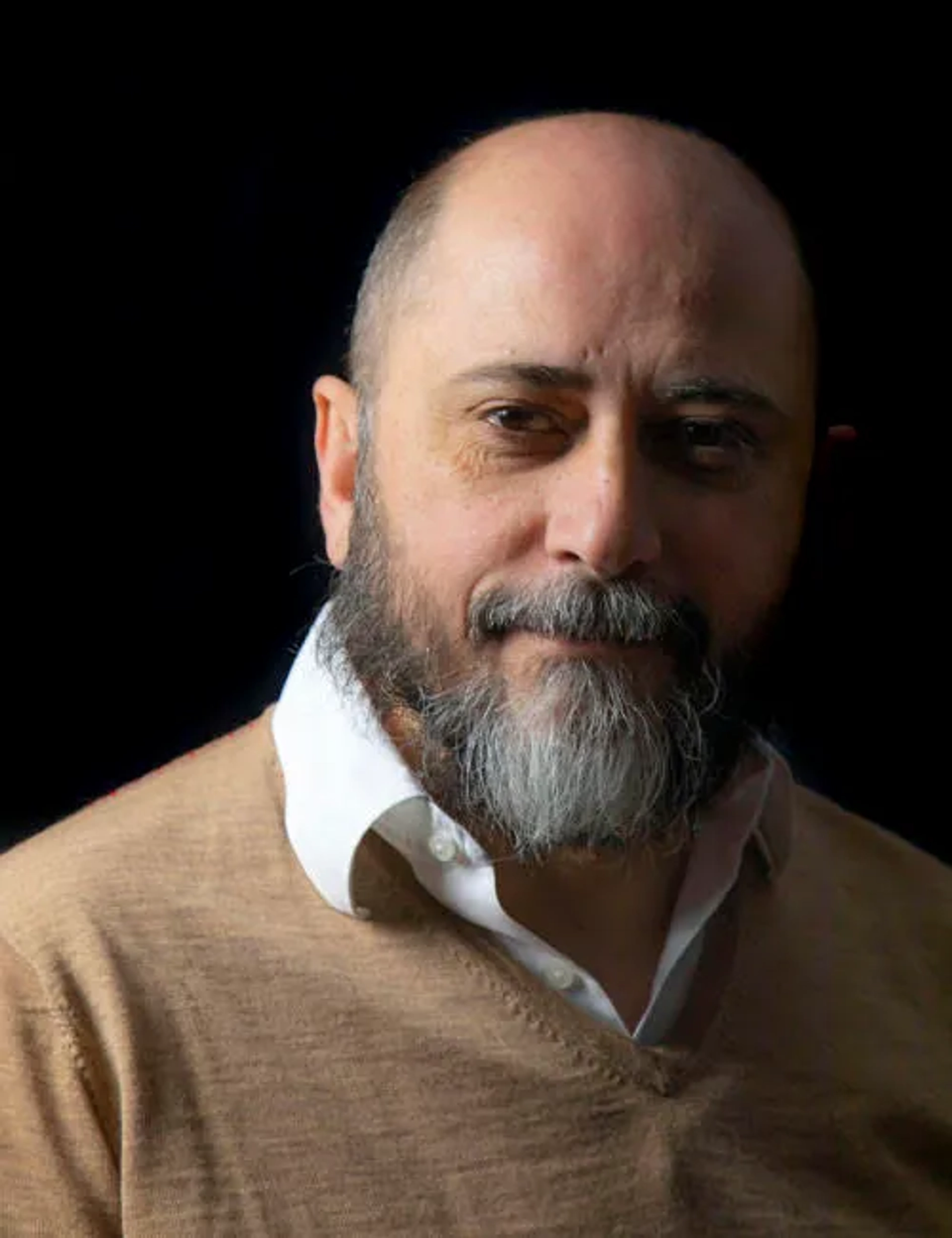 میگل سائز کارال
