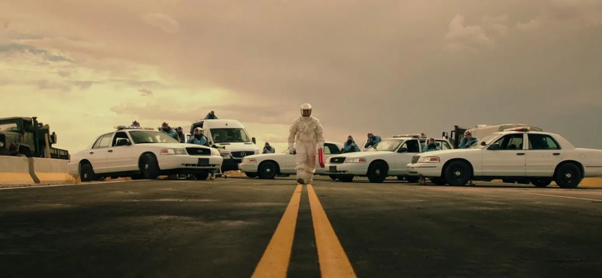 فیلم سیگنال (The Signal 2014)