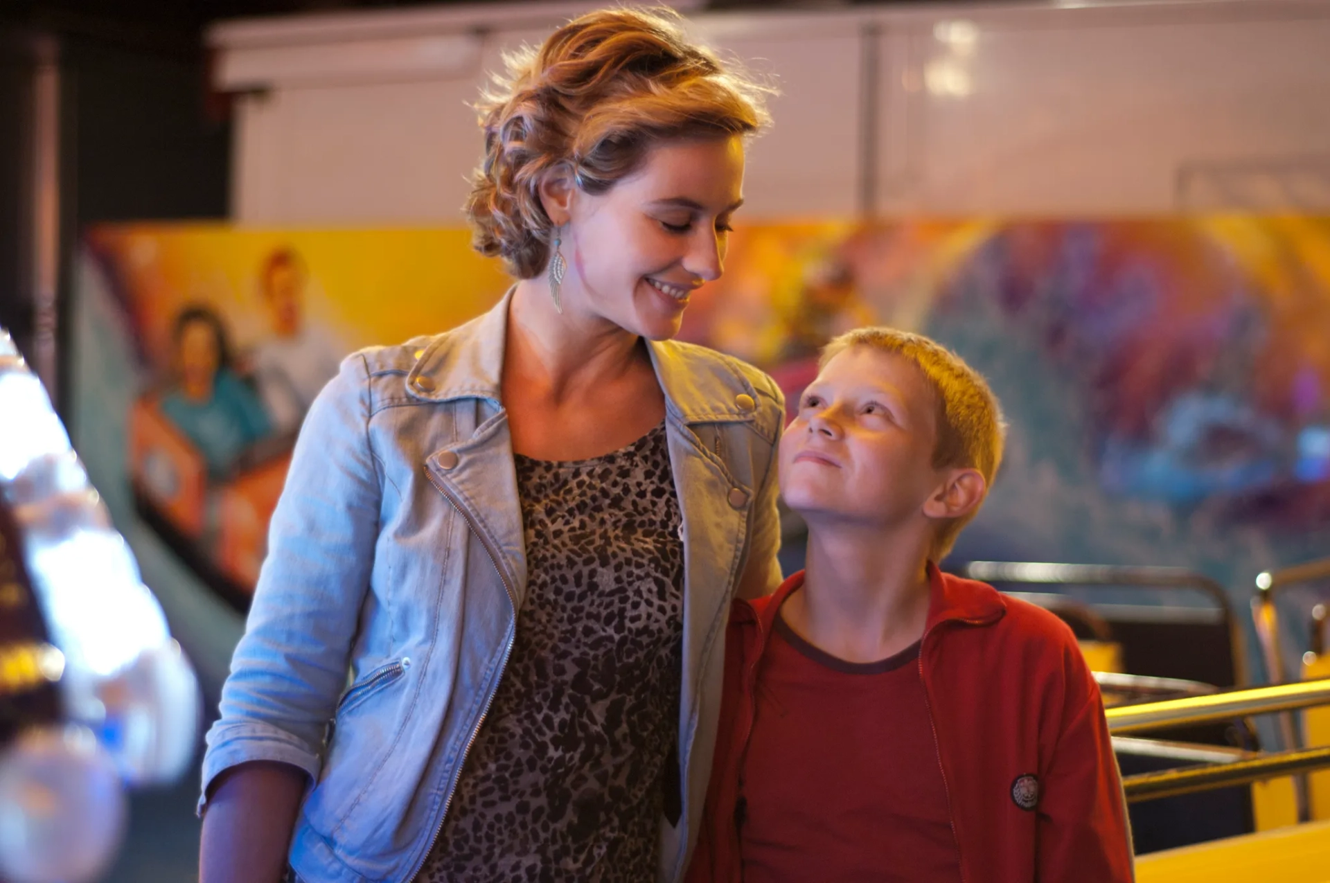 Cécile de France and Thomas Doret in The Kid with a Bike (2011)