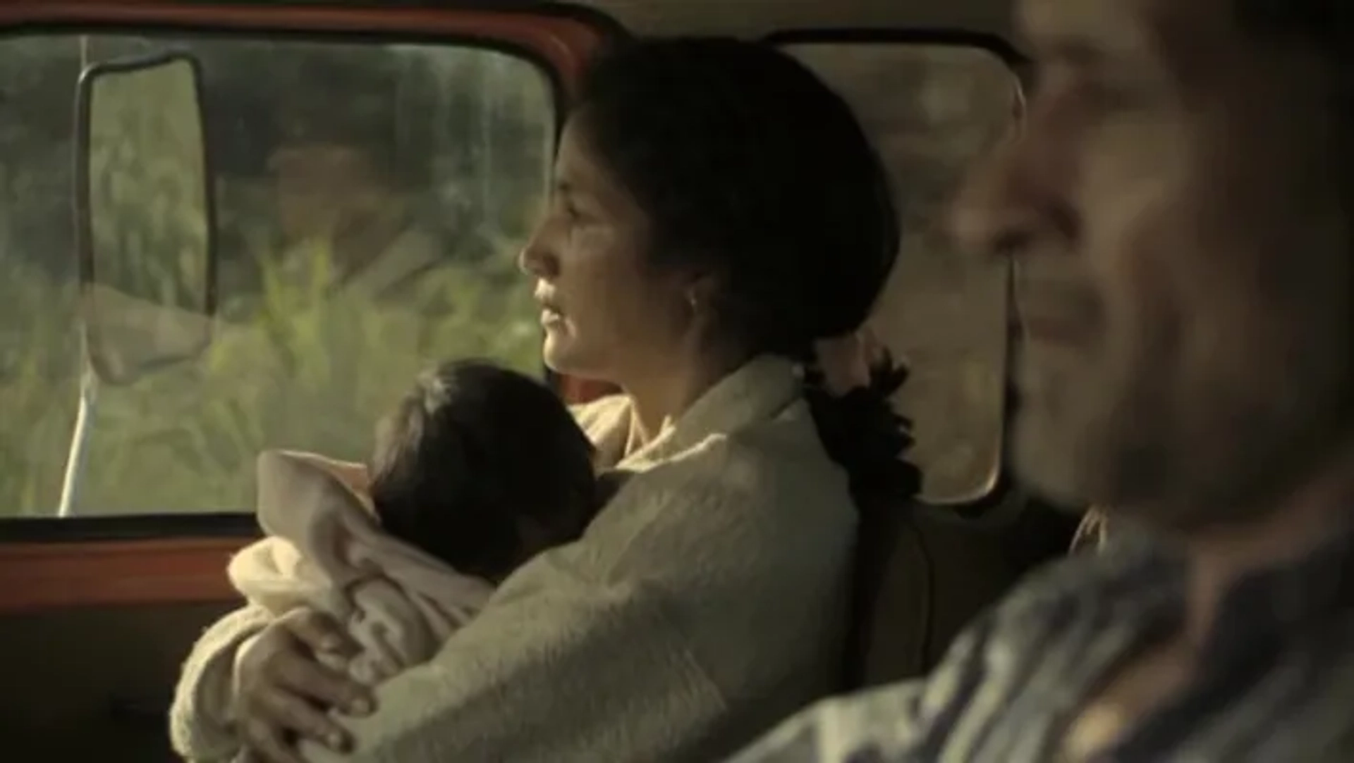 Germán De Silva and Hebe Duarte in Las Acacias (2011)
