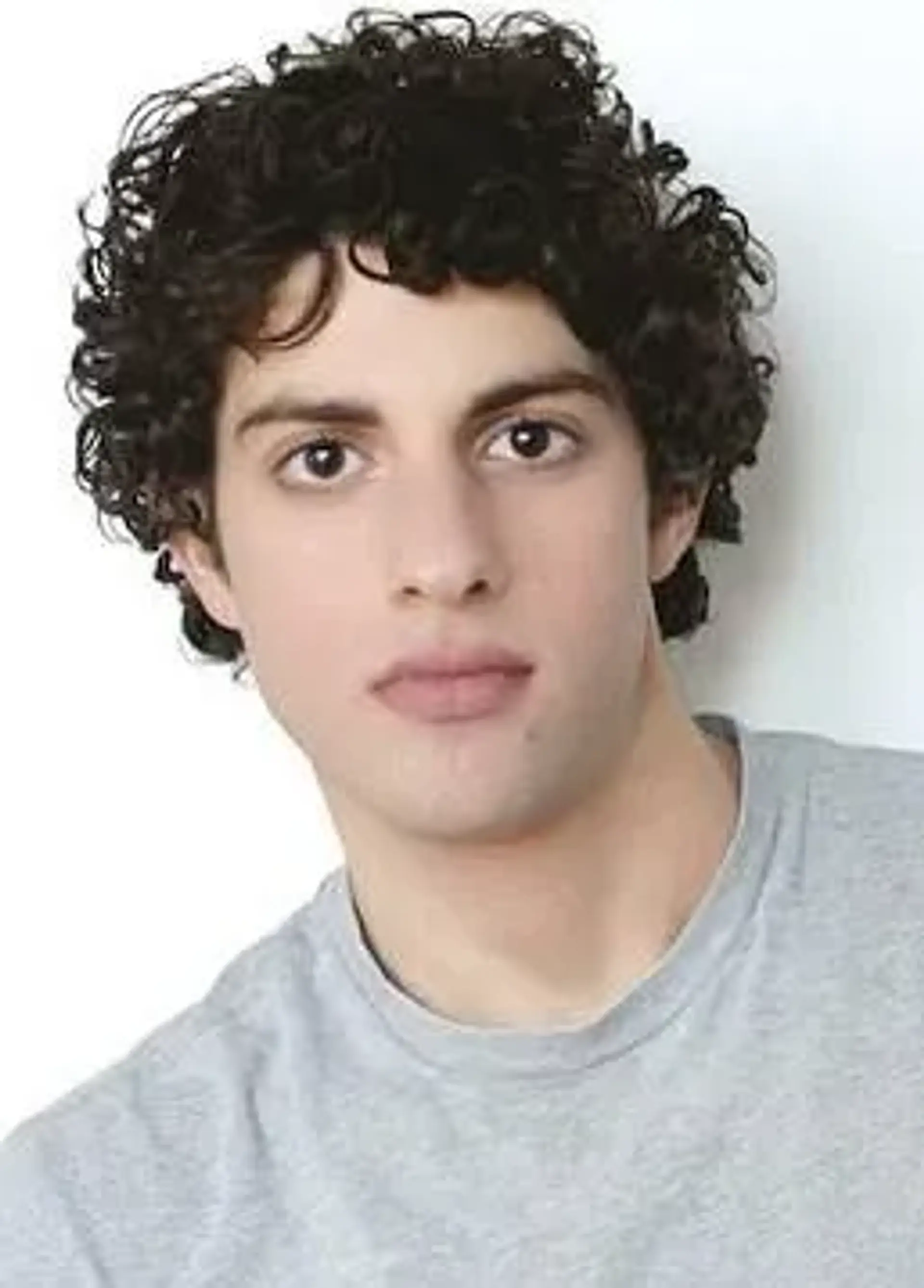 الی گلب