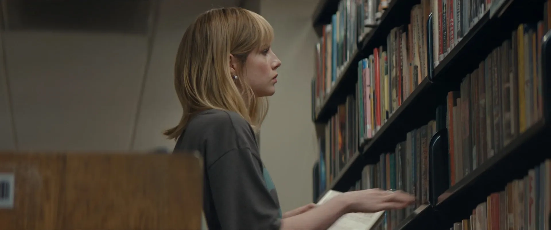 Lucy Boynton in The Greatest Hits (2024)
