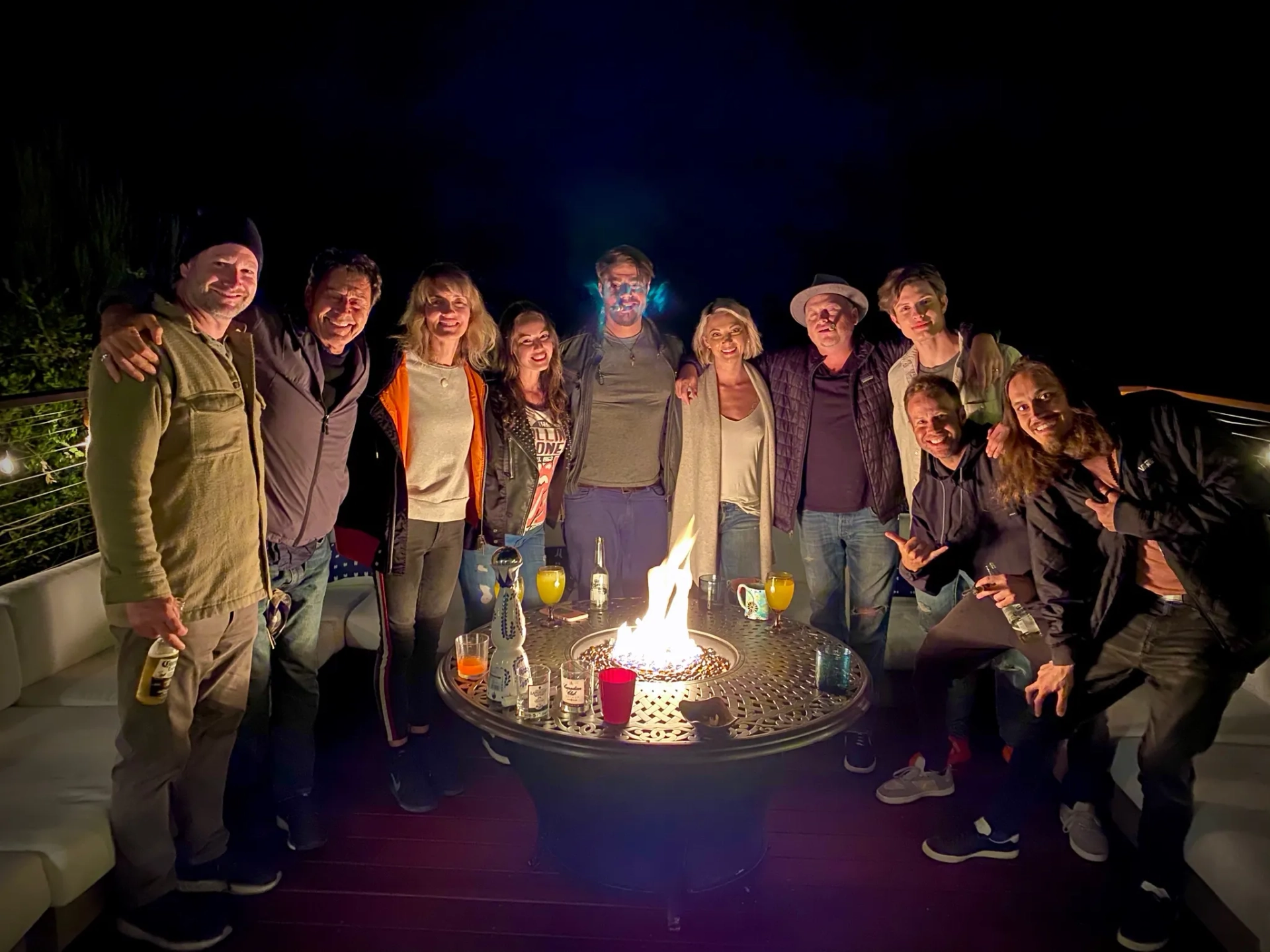 RJ Collins, Reinhart 'Rayteam' Peschke, Bobby Arroyo, Leah Sturgis, Brielle Gearson, John Hafner, and Matt Rife in Trapped Inn (2024)