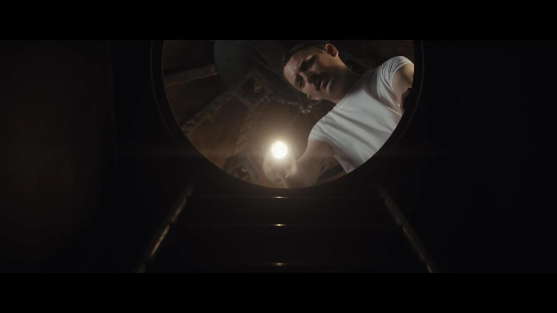 Elijah Wood in Come to Daddy (2019)