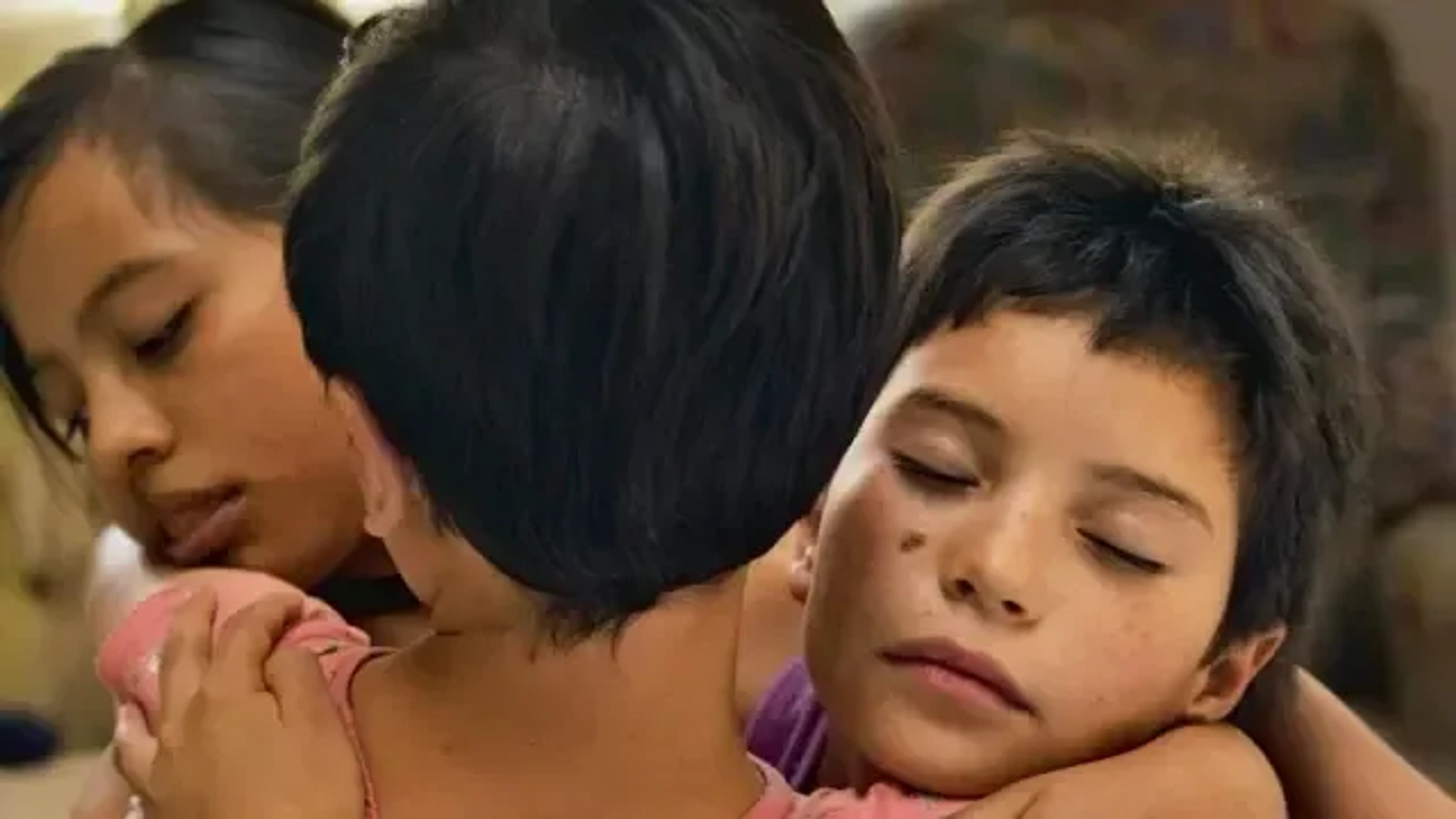 تریلر رسمی فیلم دعا برای گمشده 
