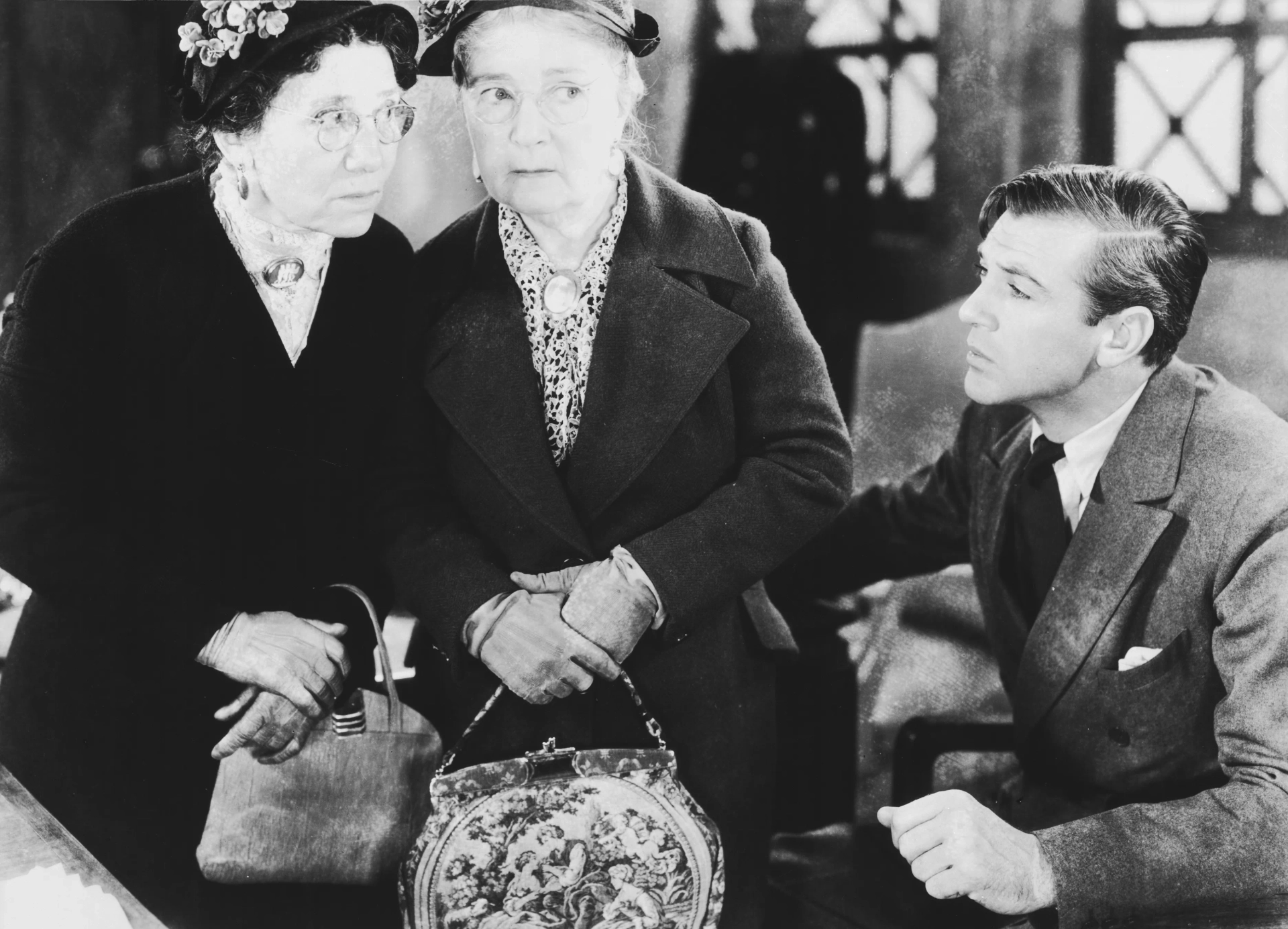 Gary Cooper, Margaret McWade, and Margaret Seddon in Mr. Deeds Goes to Town (1936)