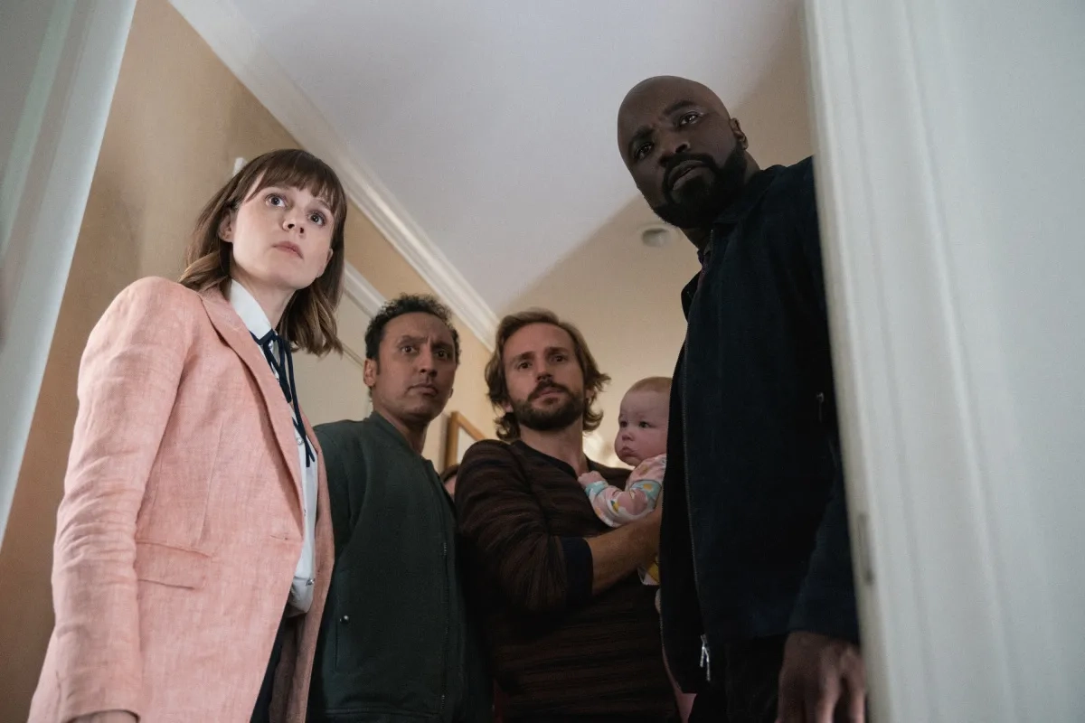 Aasif Mandvi, Katja Herbers, Michael Stahl-David, and Mike Colter in Rose390 (2019)