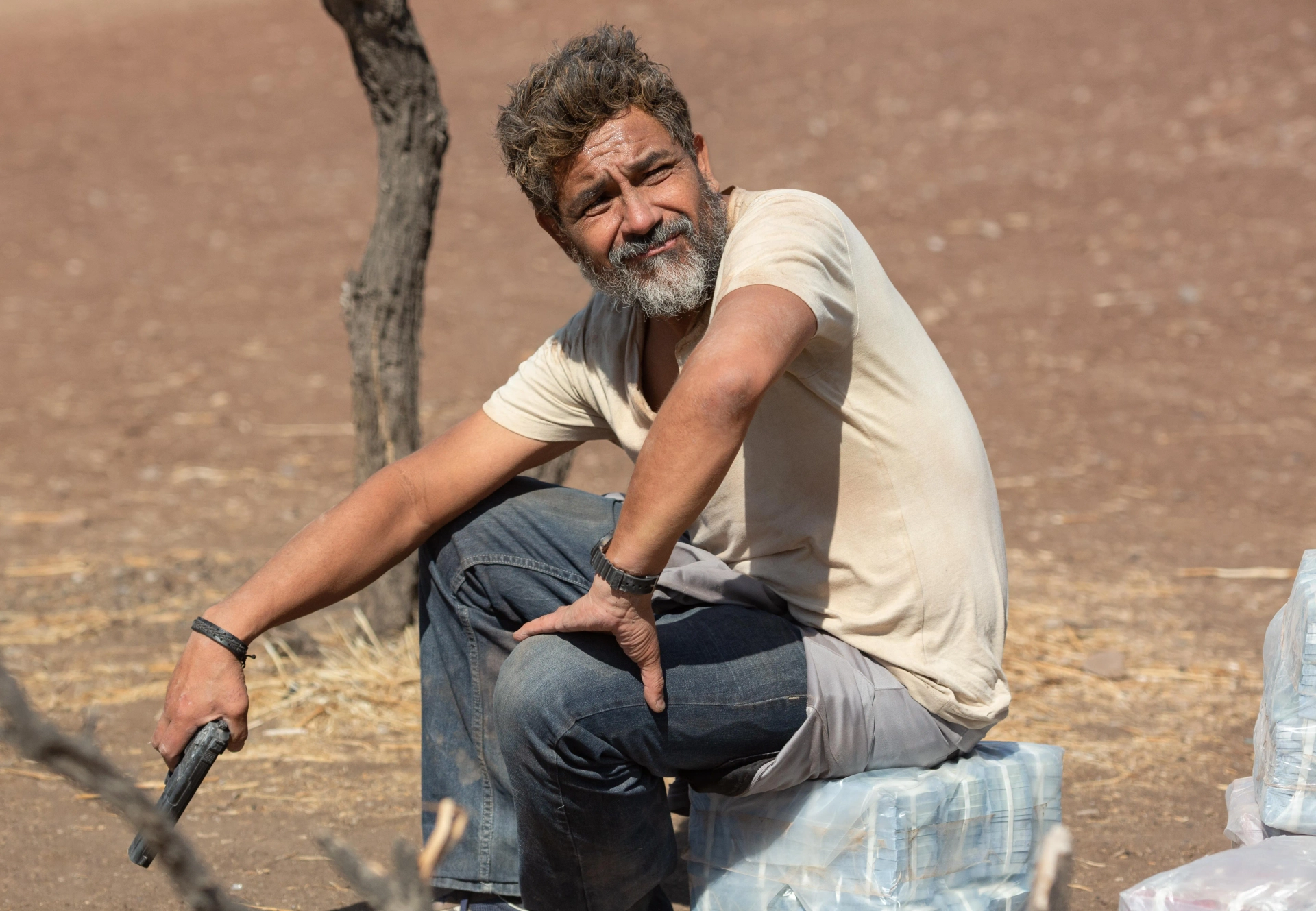 Pablo Macaya, Amparo Noguera, Pedro Rojas, Ricardo Fernández, Marcelo Alonso, Pantera, Julio Jorquera Arriagada, and Diego Muñoz in Baby Bandito (2024)