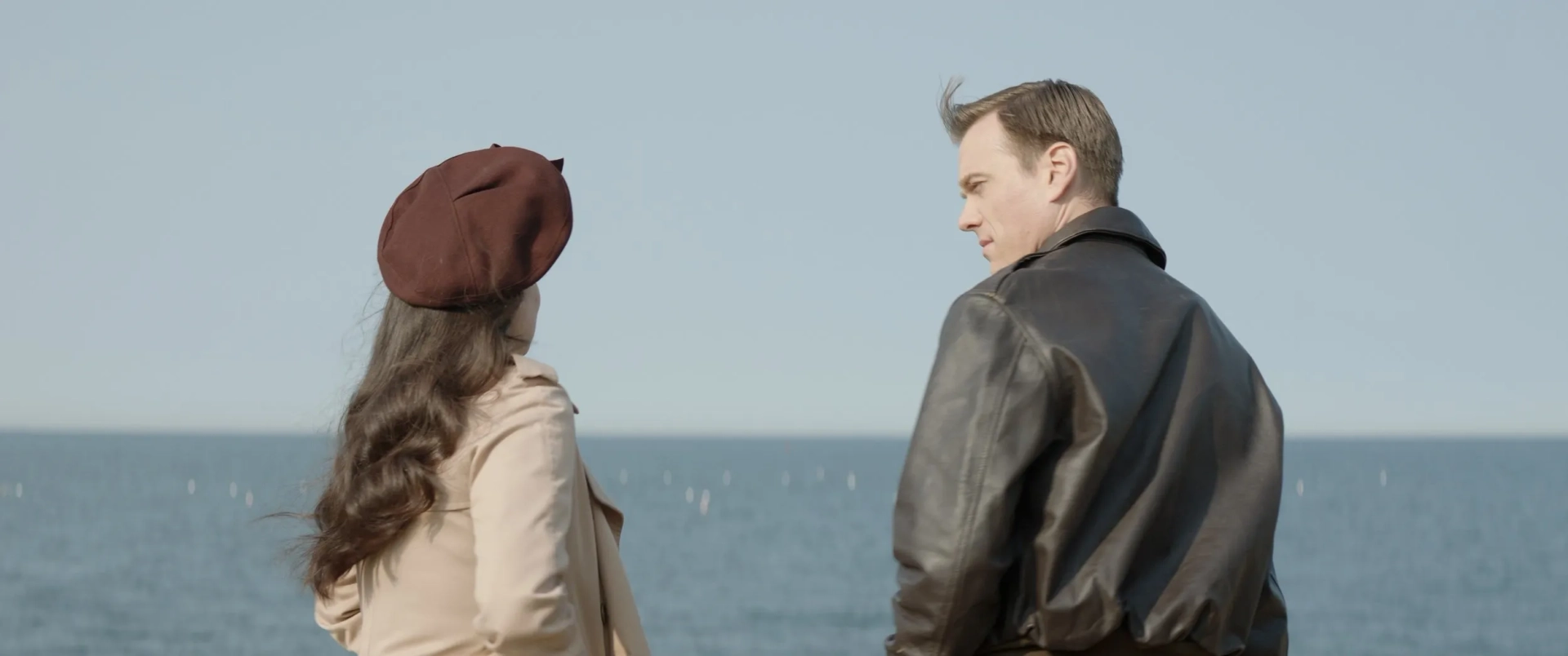 Jake Abel and Brianna Hildebrand in Fog of War (2025)