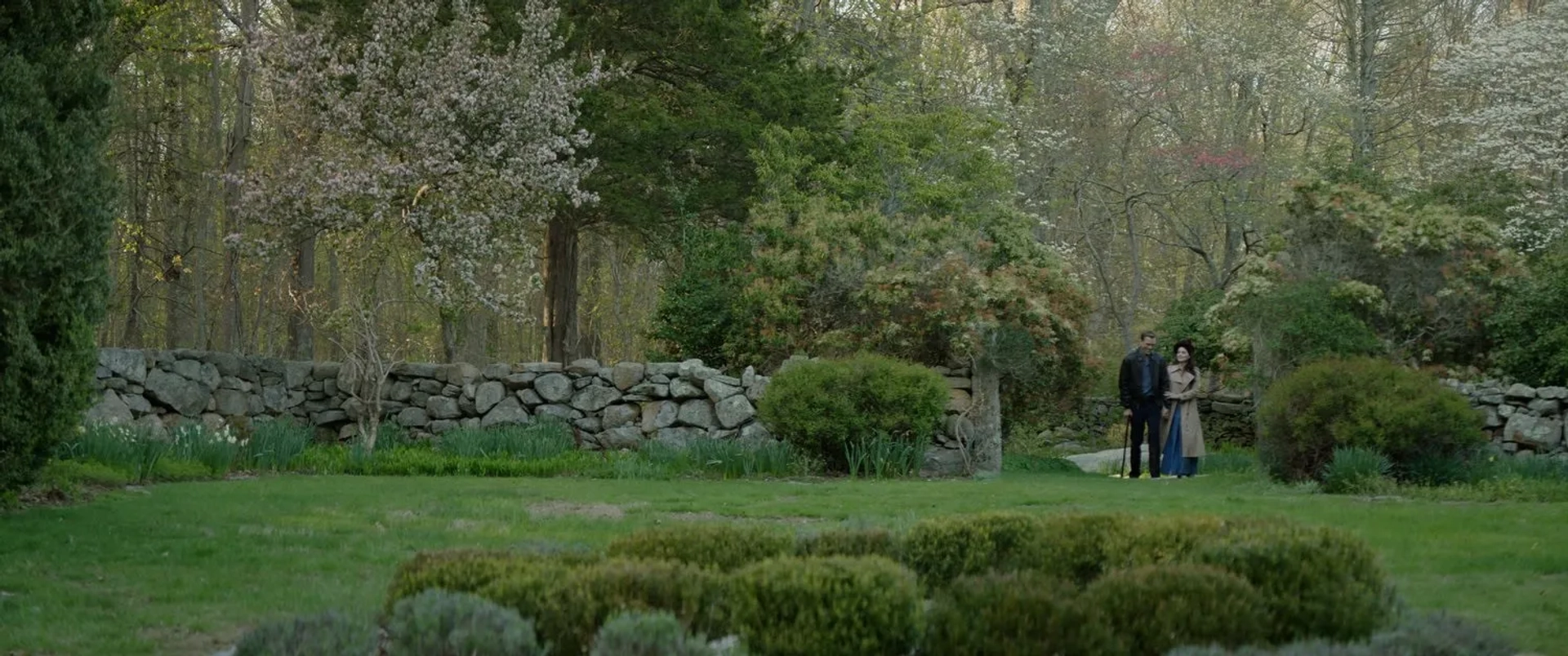 Jake Abel and Brianna Hildebrand in Fog of War (2025)