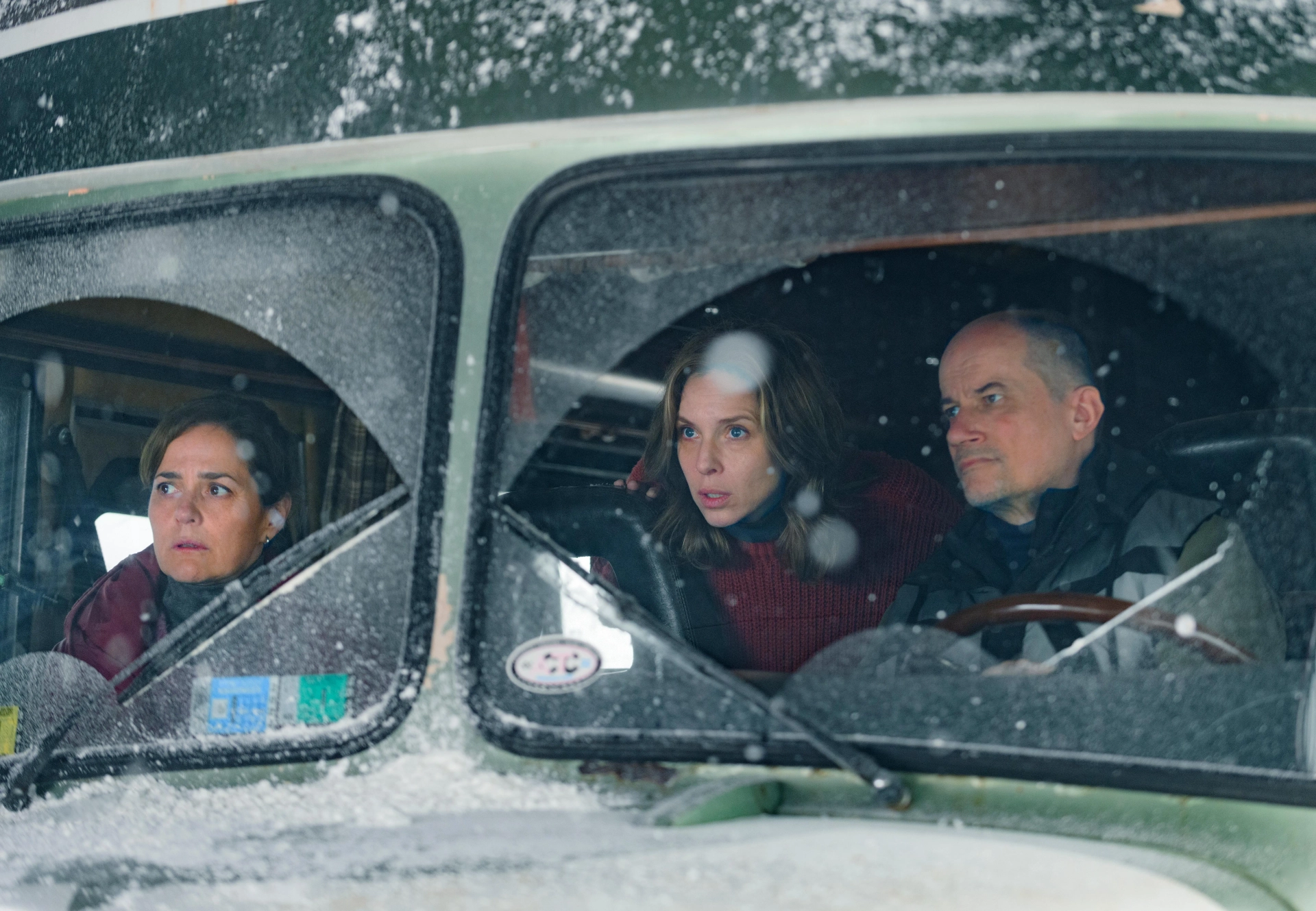 Carla Peterson, Andrea Pietra, and Marcelo Subiotto in The Eternaut (2025)