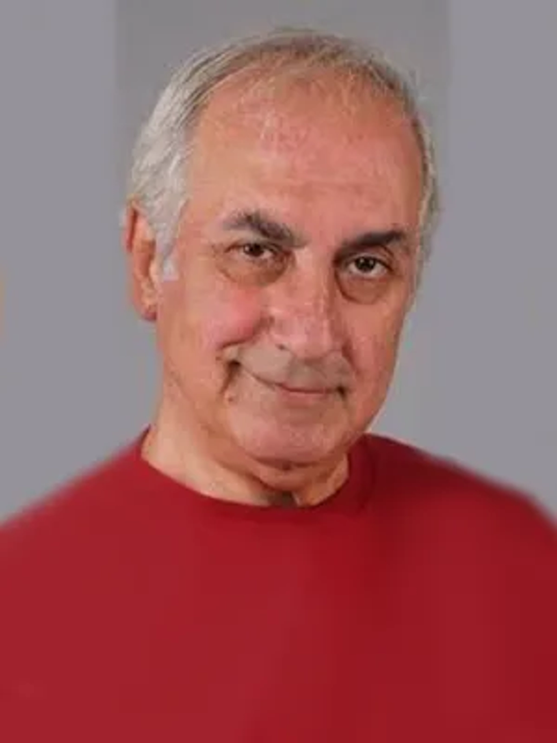 آکتی گولبای