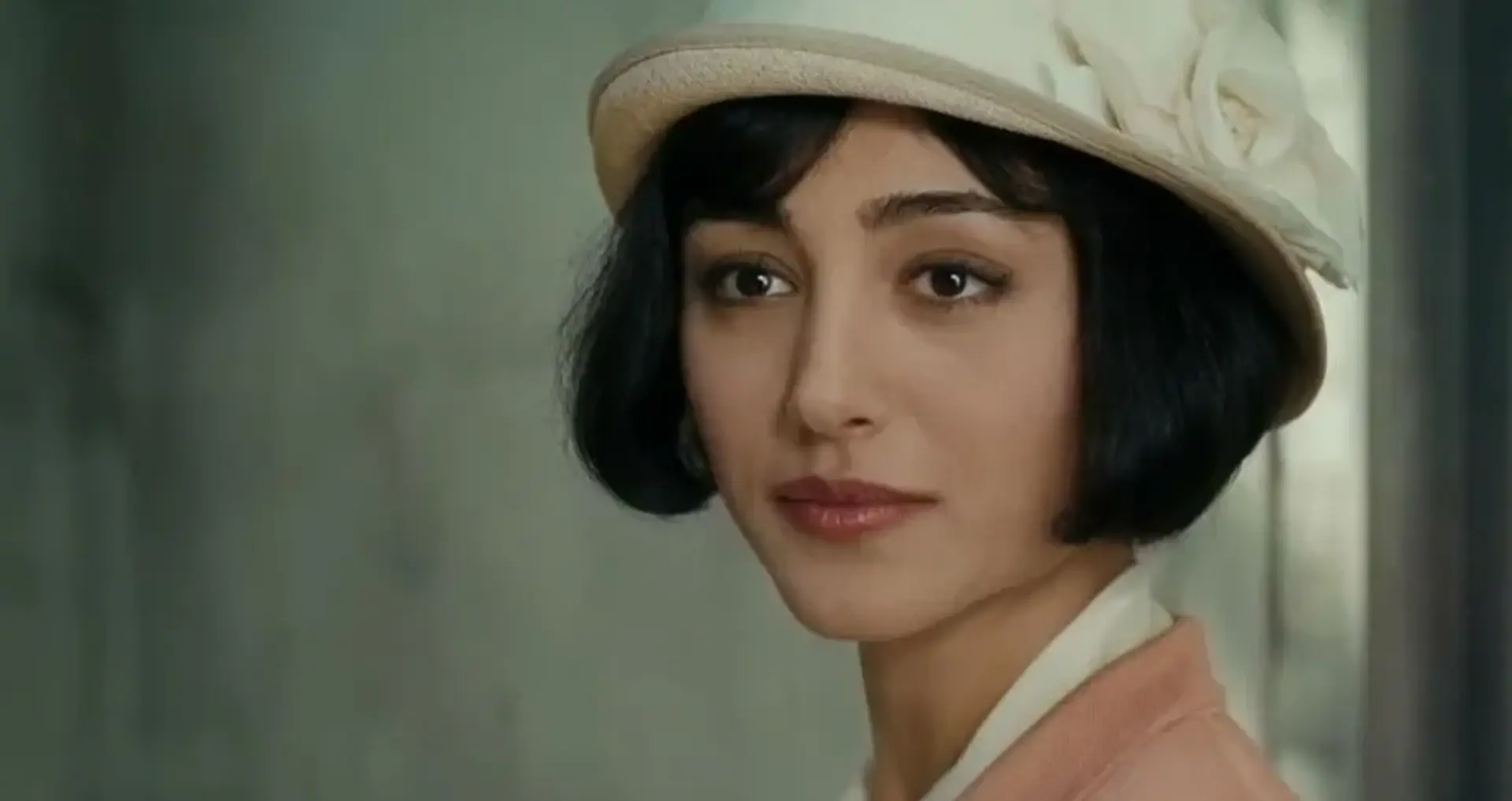 فیلم خورش آلو با مرغ (Chicken with Plums 2011)
