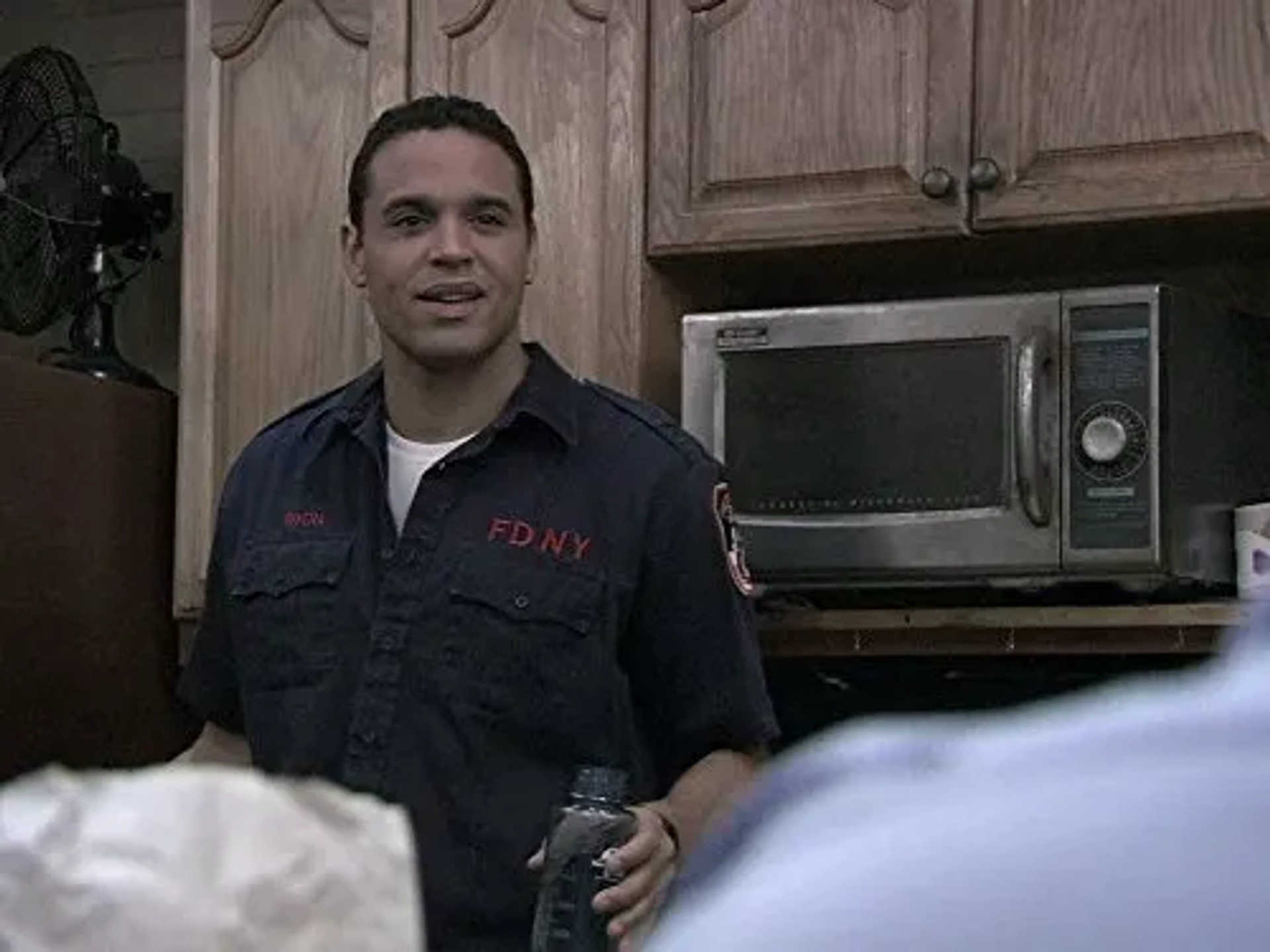 Daniel Sunjata in Rescue Me (2004)