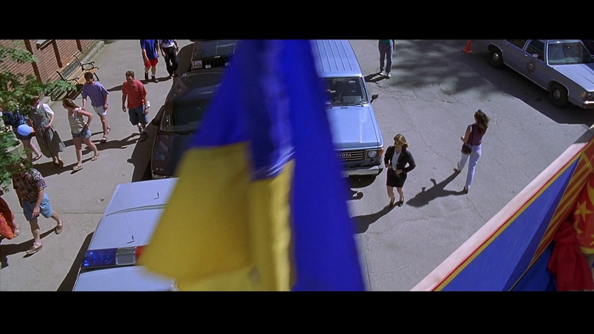 Linda Hamilton in Dante's Peak (1997)