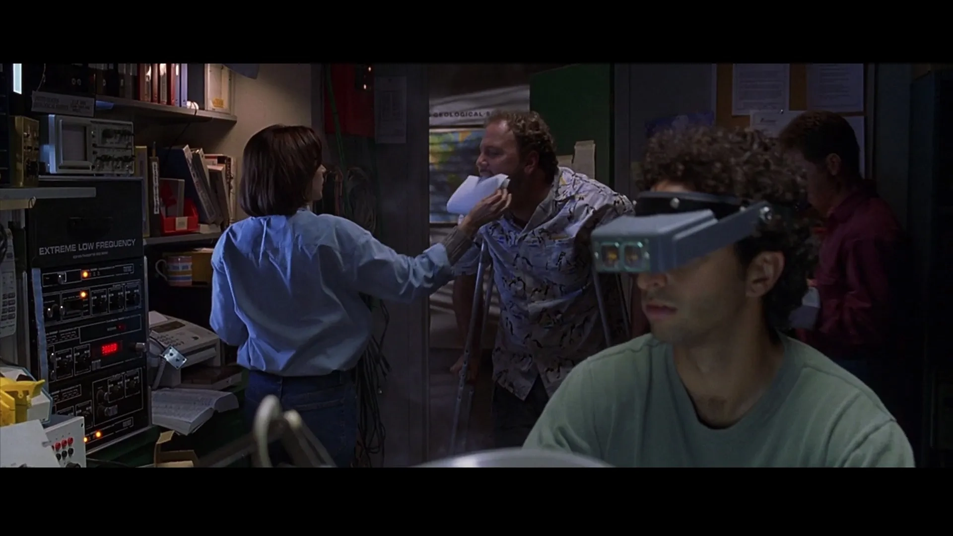 Tzi Ma, Arabella Field, Grant Heslov, and Kirk Trutner in Dante's Peak (1997)