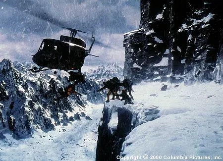 Peter tries to make a dangerous dismount from Major Rasul's helicopter