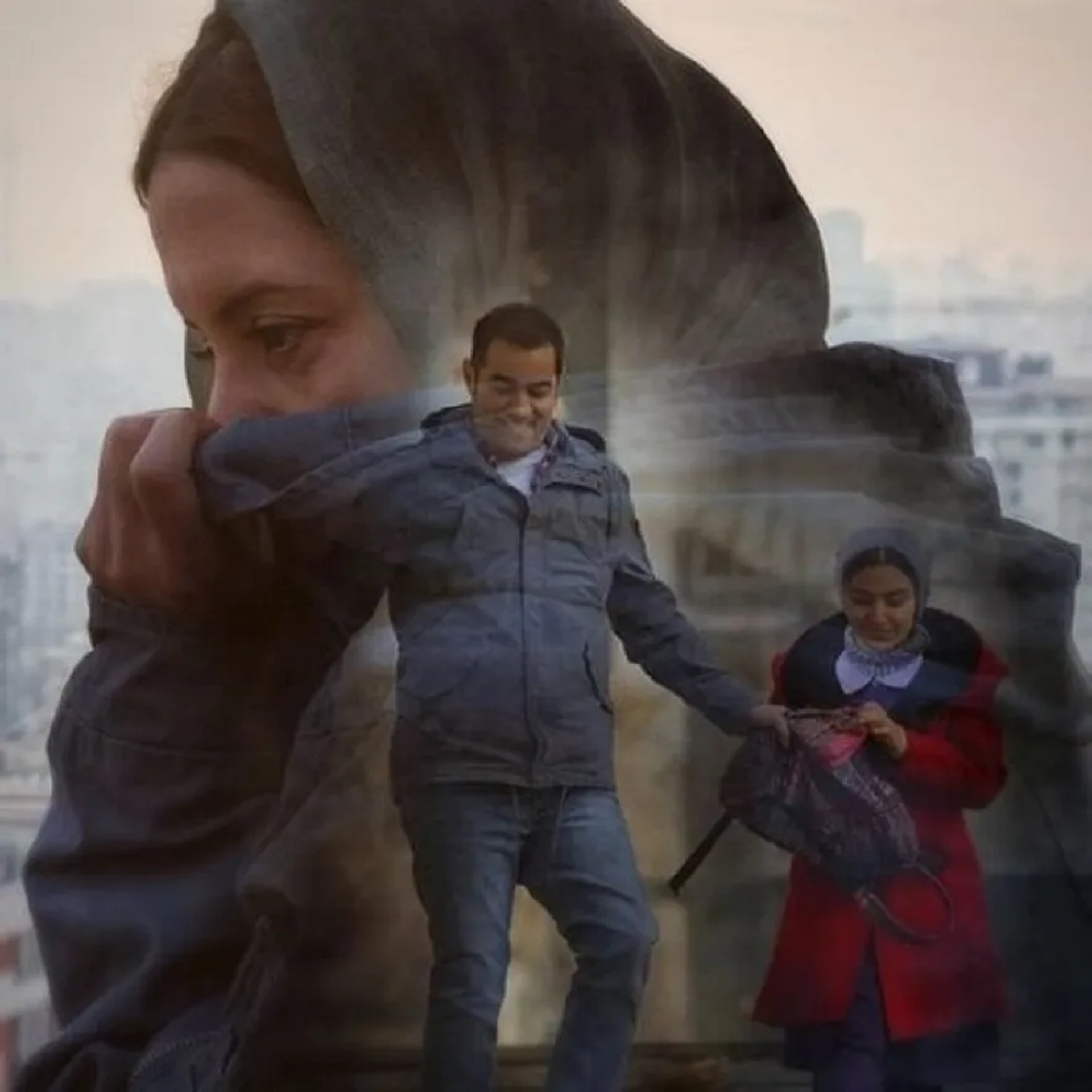 Nazanin Farahani, Setayesh Mahmoudi, and Shahab Hosseini in Nabat (2019)