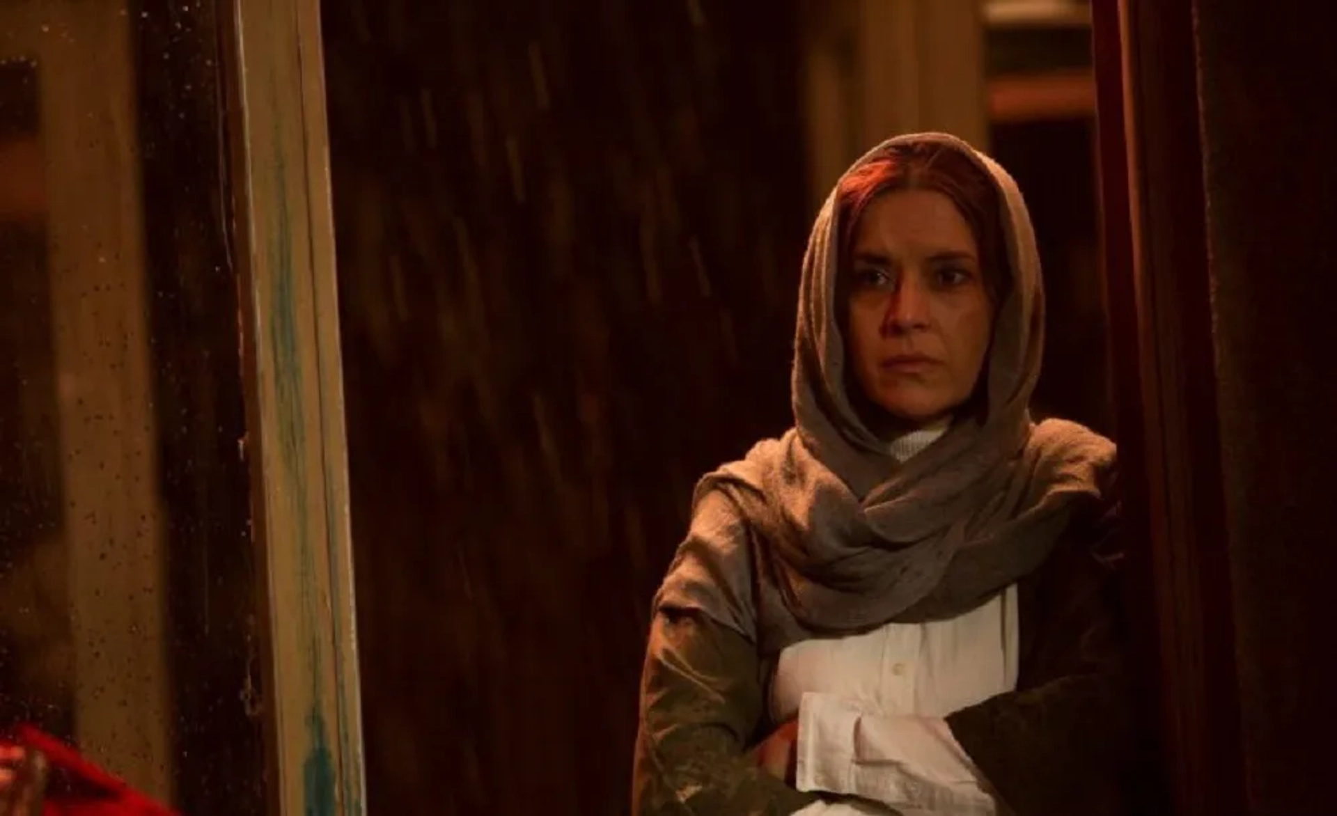 Nazanin Farahani in Nabat (2019)