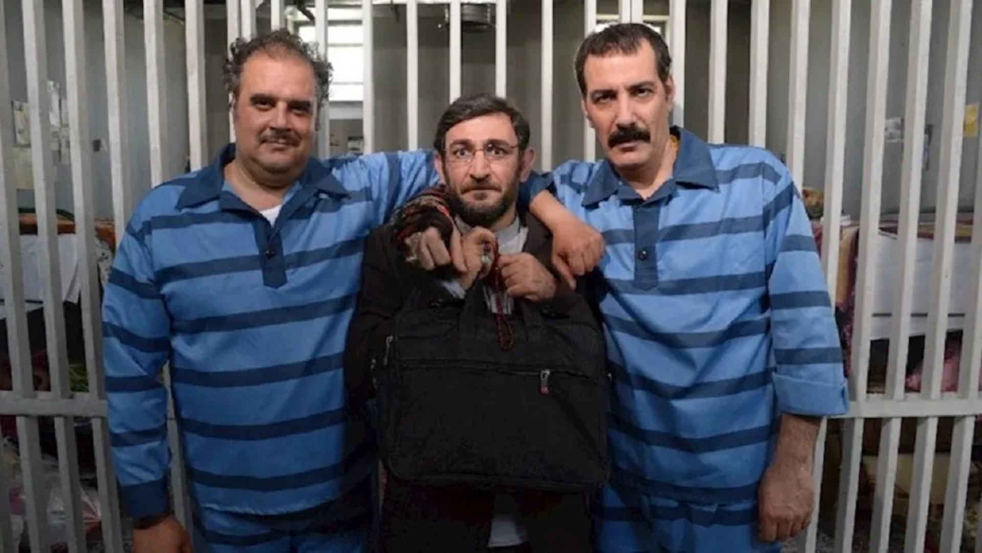 Hedayat Hashemi, Behnam Tashakkor, and Hooman Barghnavard in Executions (2019)