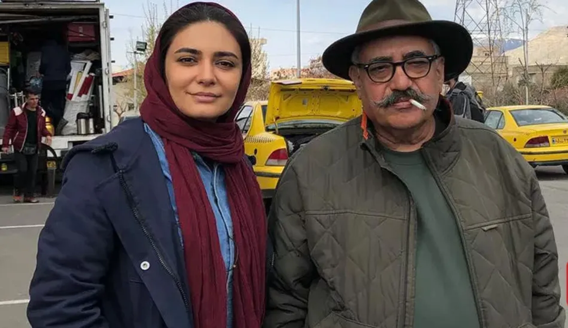 Farzad Motamen and Linda Kiani in Unsophisticated (2019)