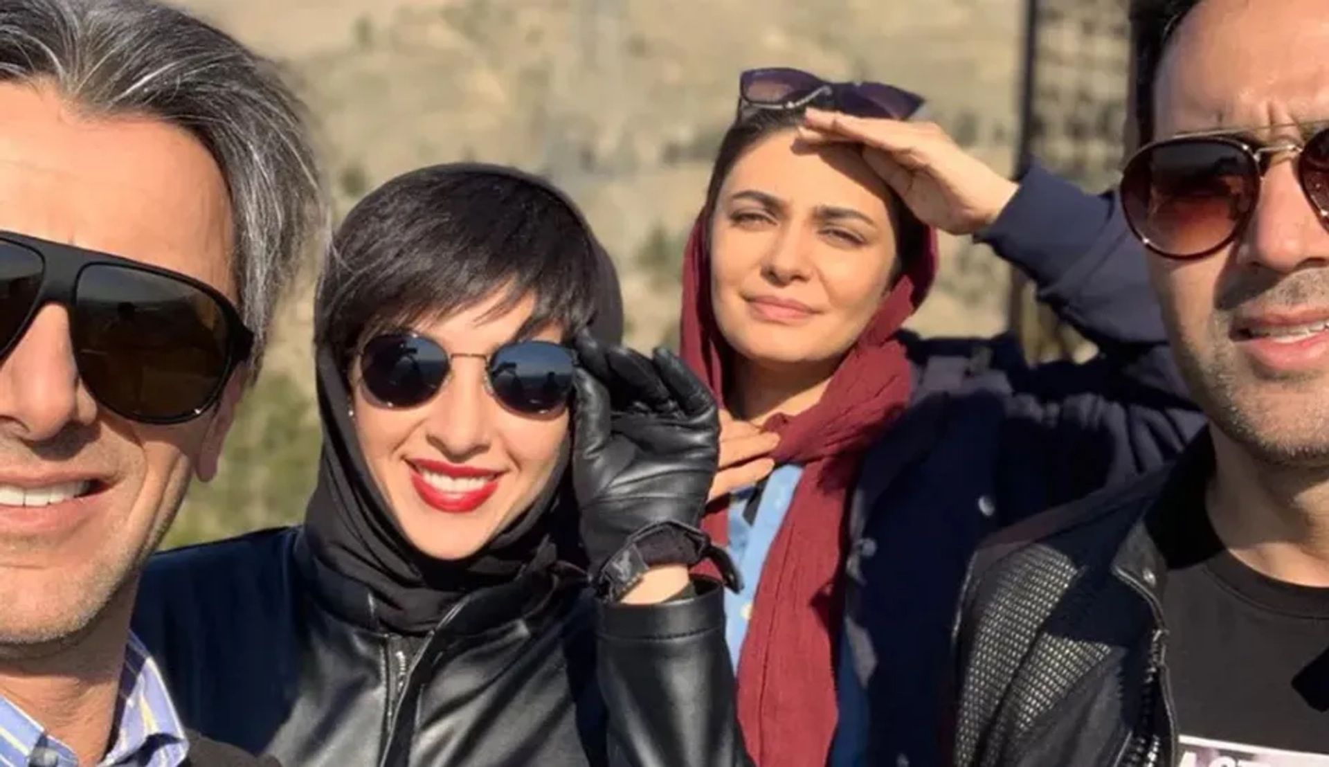 Amin Hayayee, Pouria Poursorkh, Linda Kiani, and Anahita Dargahi in Unsophisticated (2019)