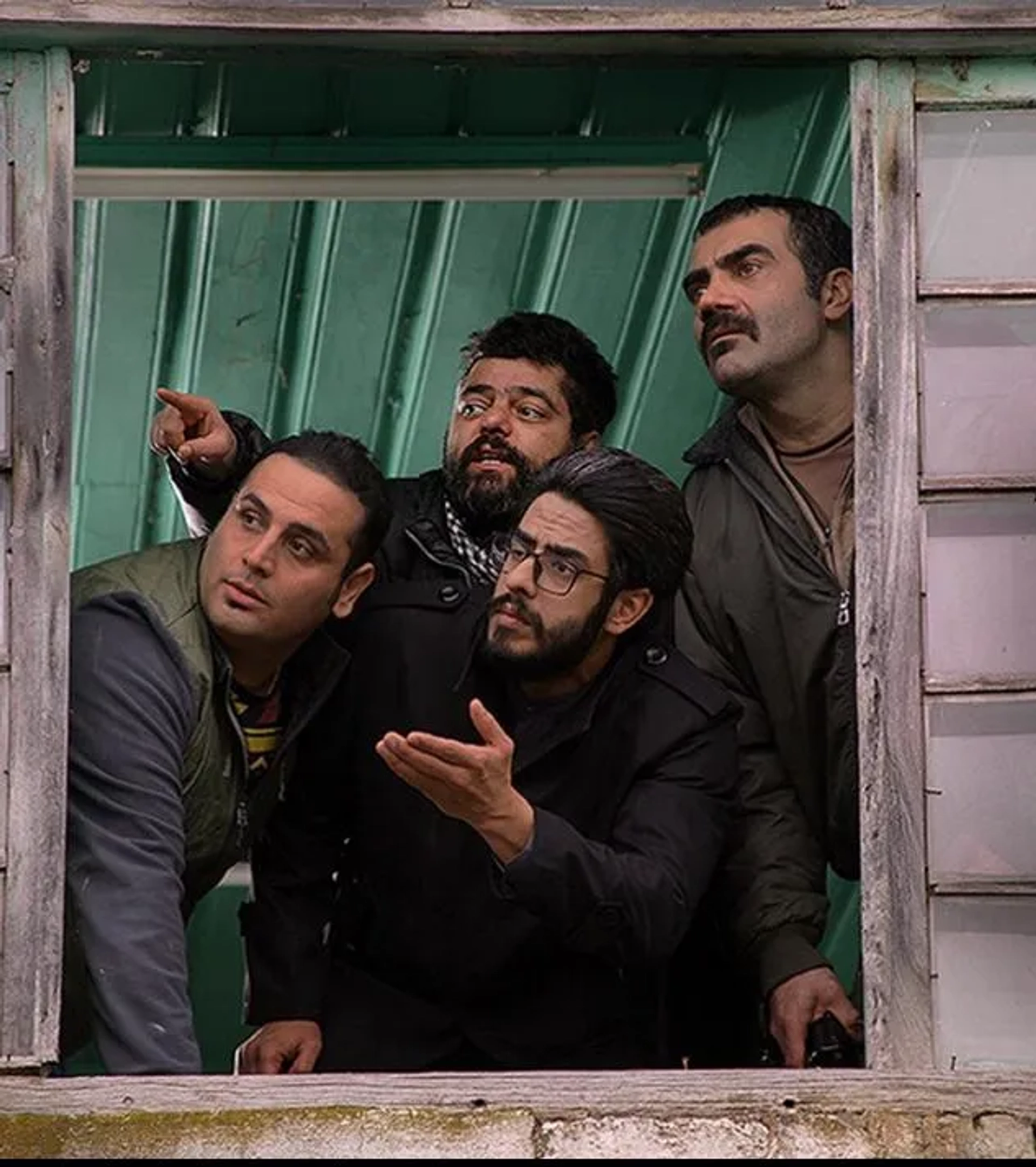 Pouria Shakibaei, Mohsen Delikhon, Shahed Ahmadloo, and Babak Noori in Cinema Donkey (2019)