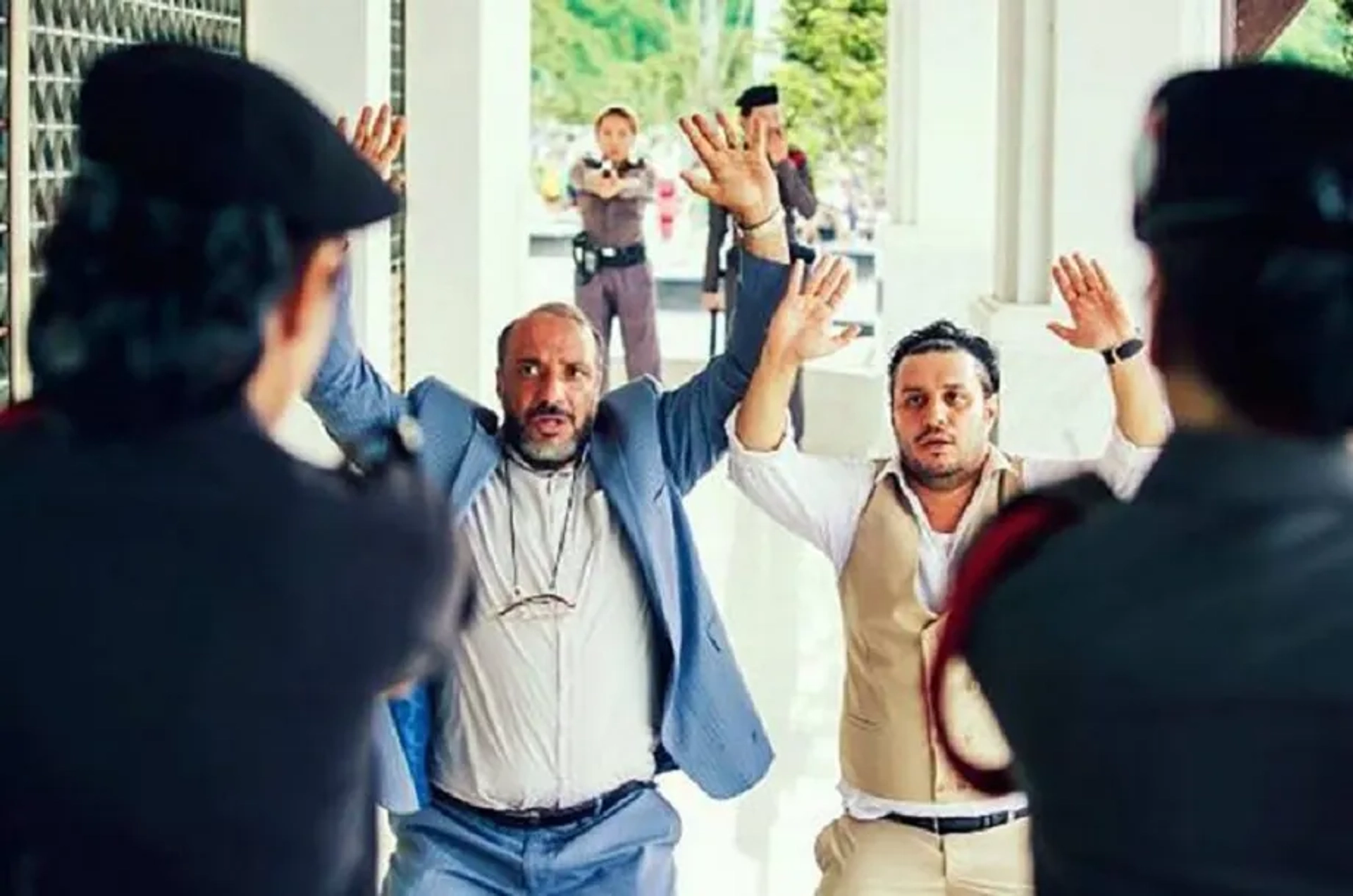 Amir Jafari and Javad Ezati in Four Fingers (2019)