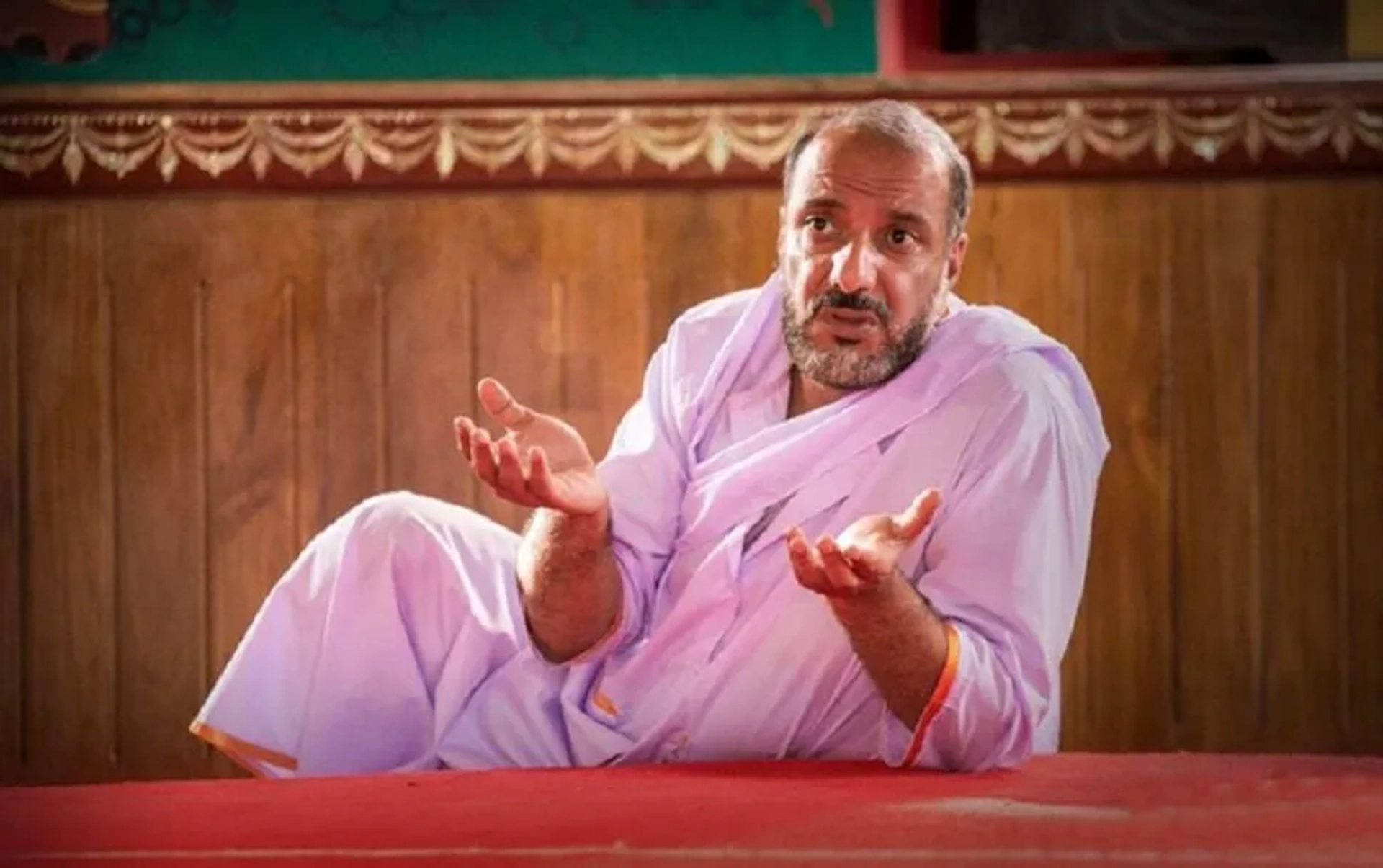 Amir Jafari in Four Fingers (2019)