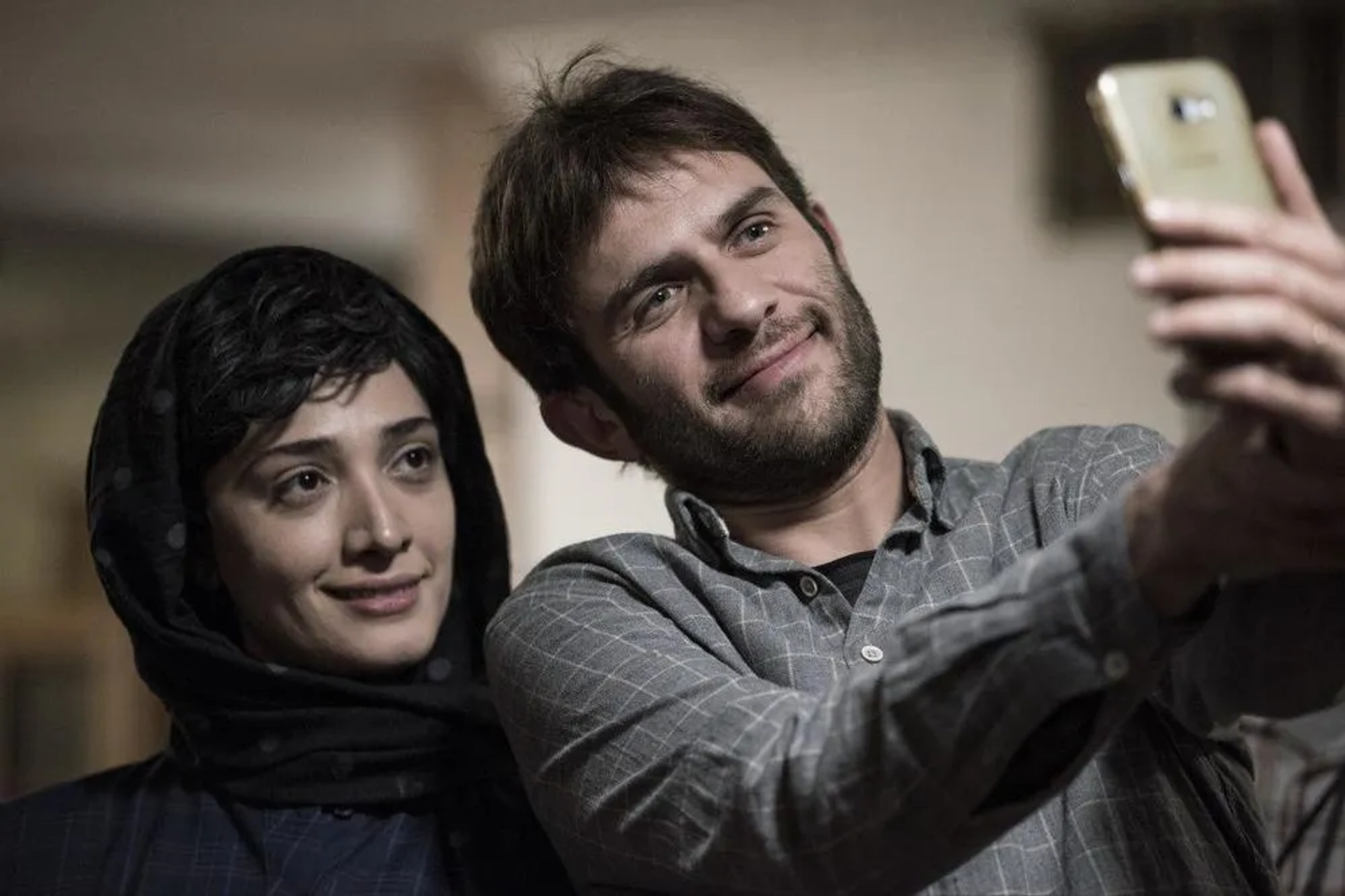 Babak Hamidian and Mina Sadati in Gloomy Celebration (2018)