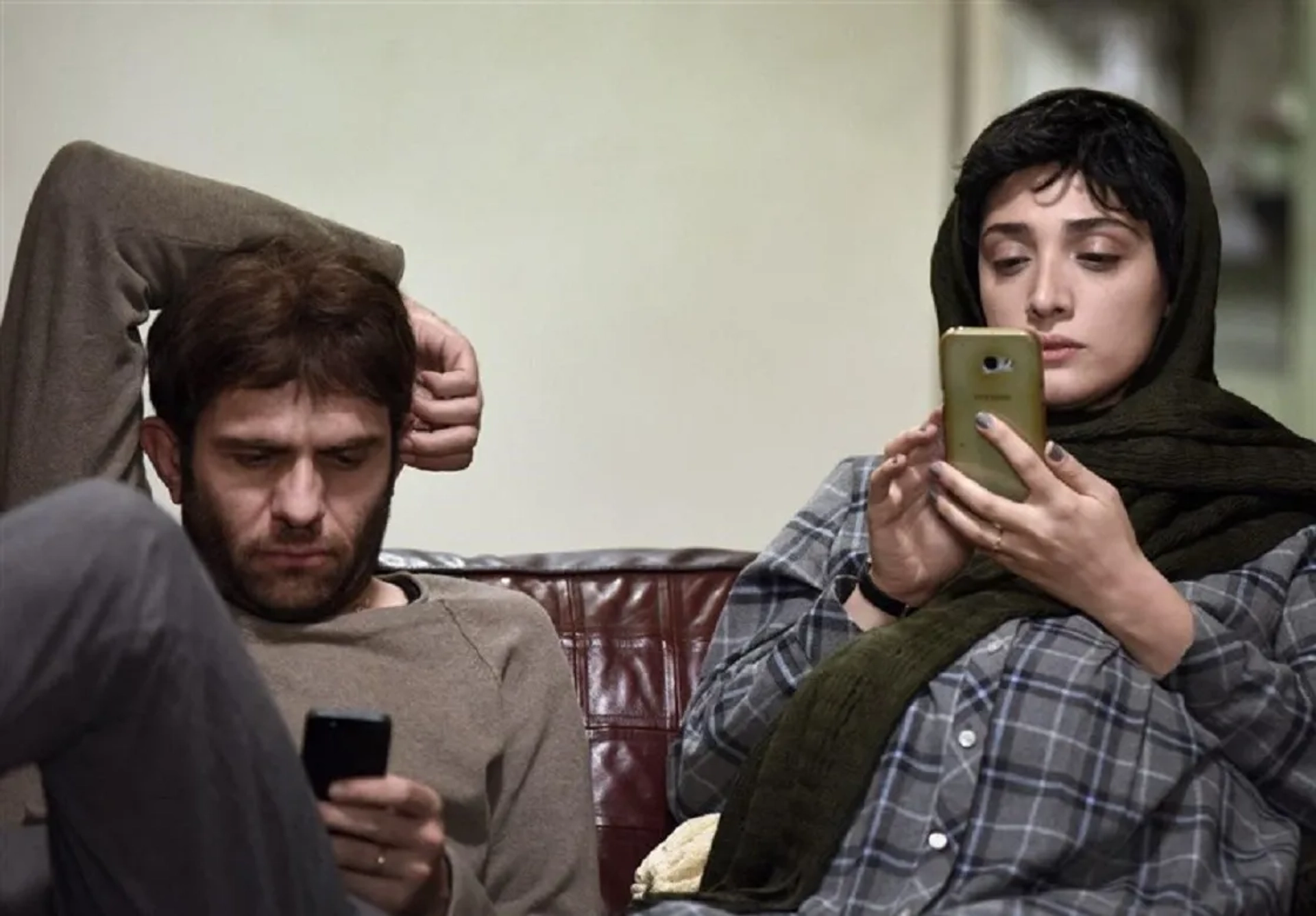 Babak Hamidian and Mina Sadati in Gloomy Celebration (2018)