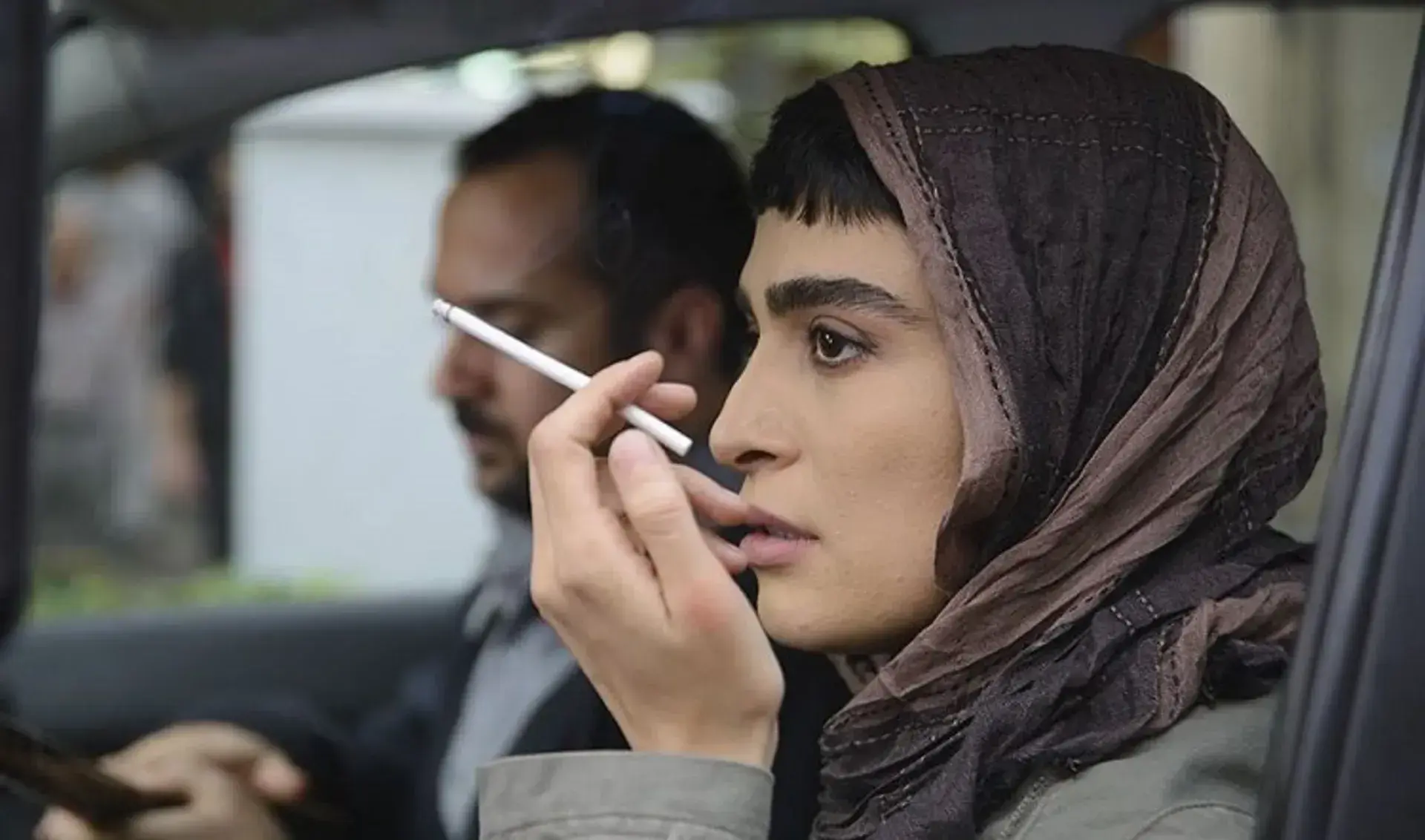 فیلم راه رفتن روی سیم (Walking on String 2017)