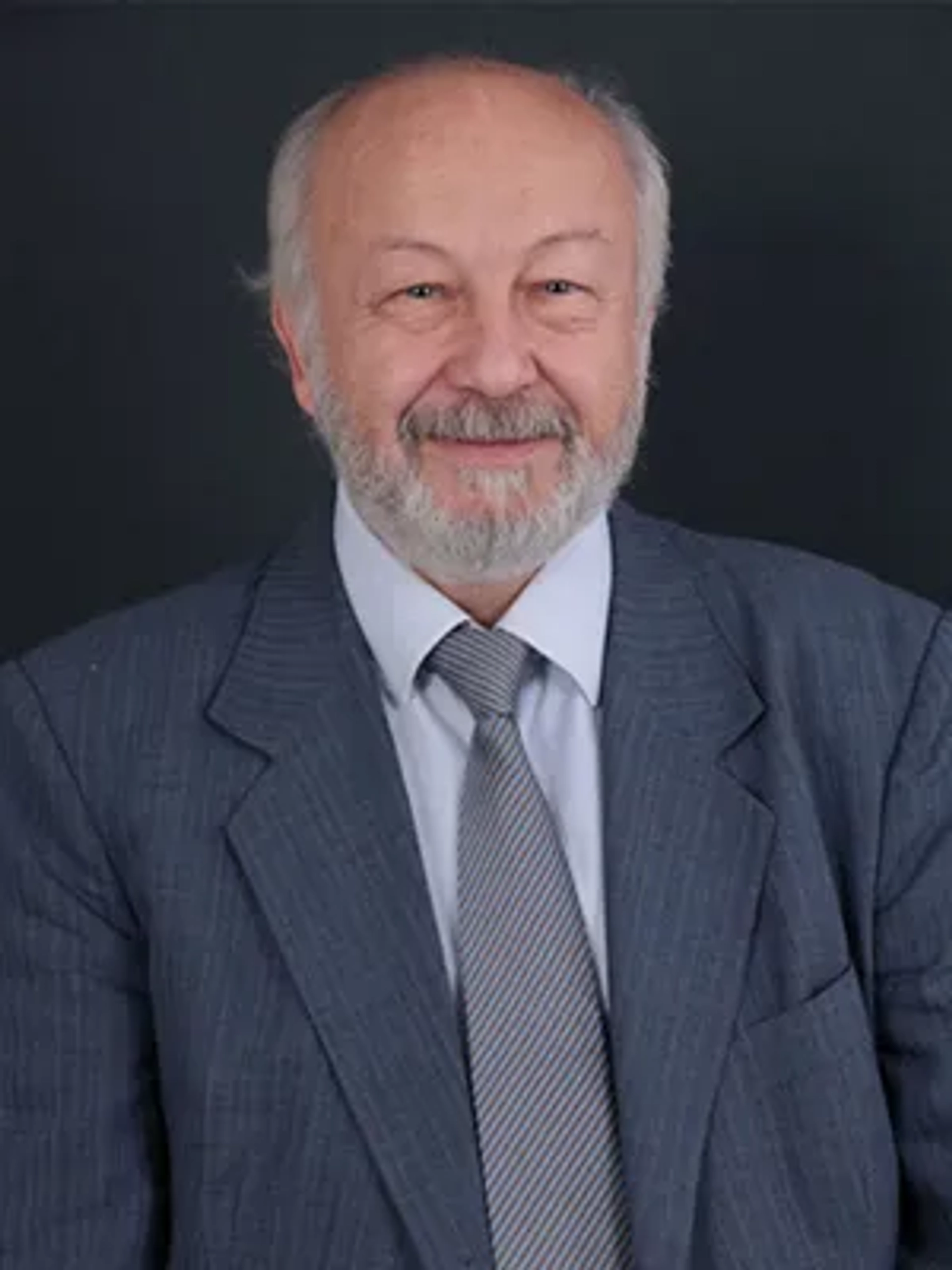 احمد ارکنت