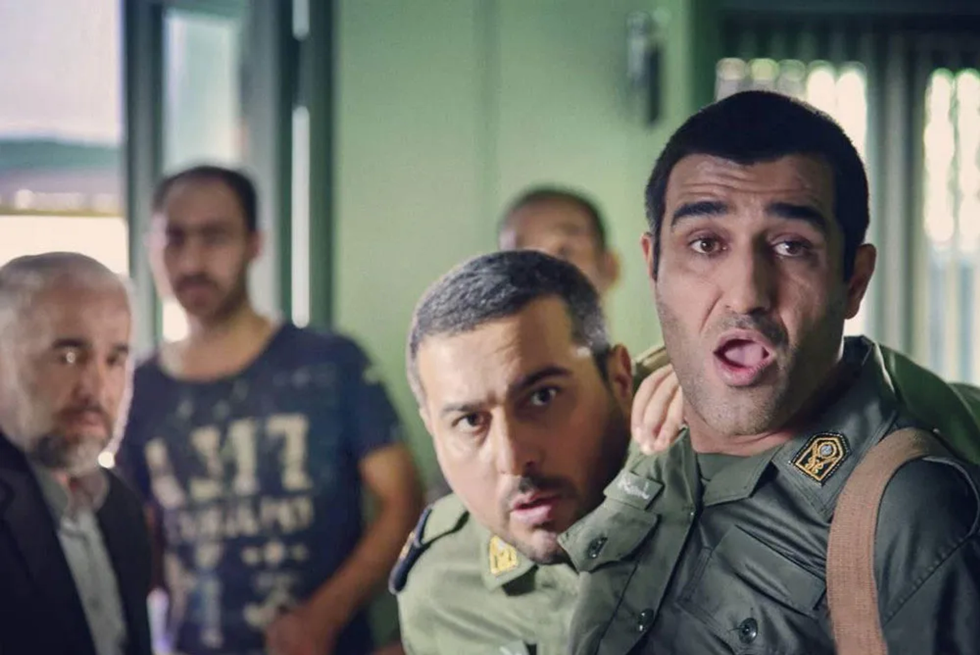Pejman Jamshidi and Mohsen Kiayee in Vespiary (2018)