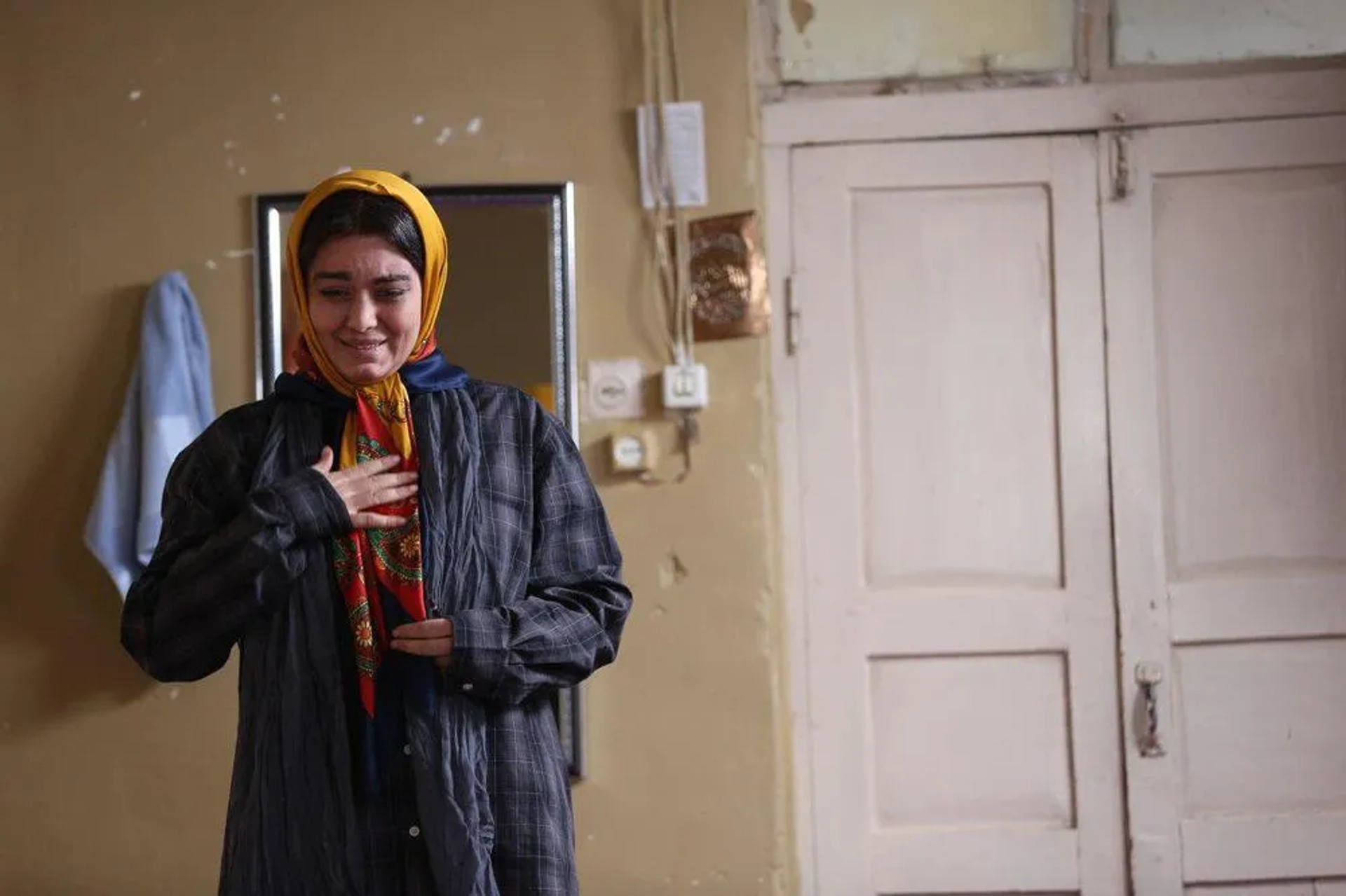 Sahar Ghoreishi in Three Strangers (2017)