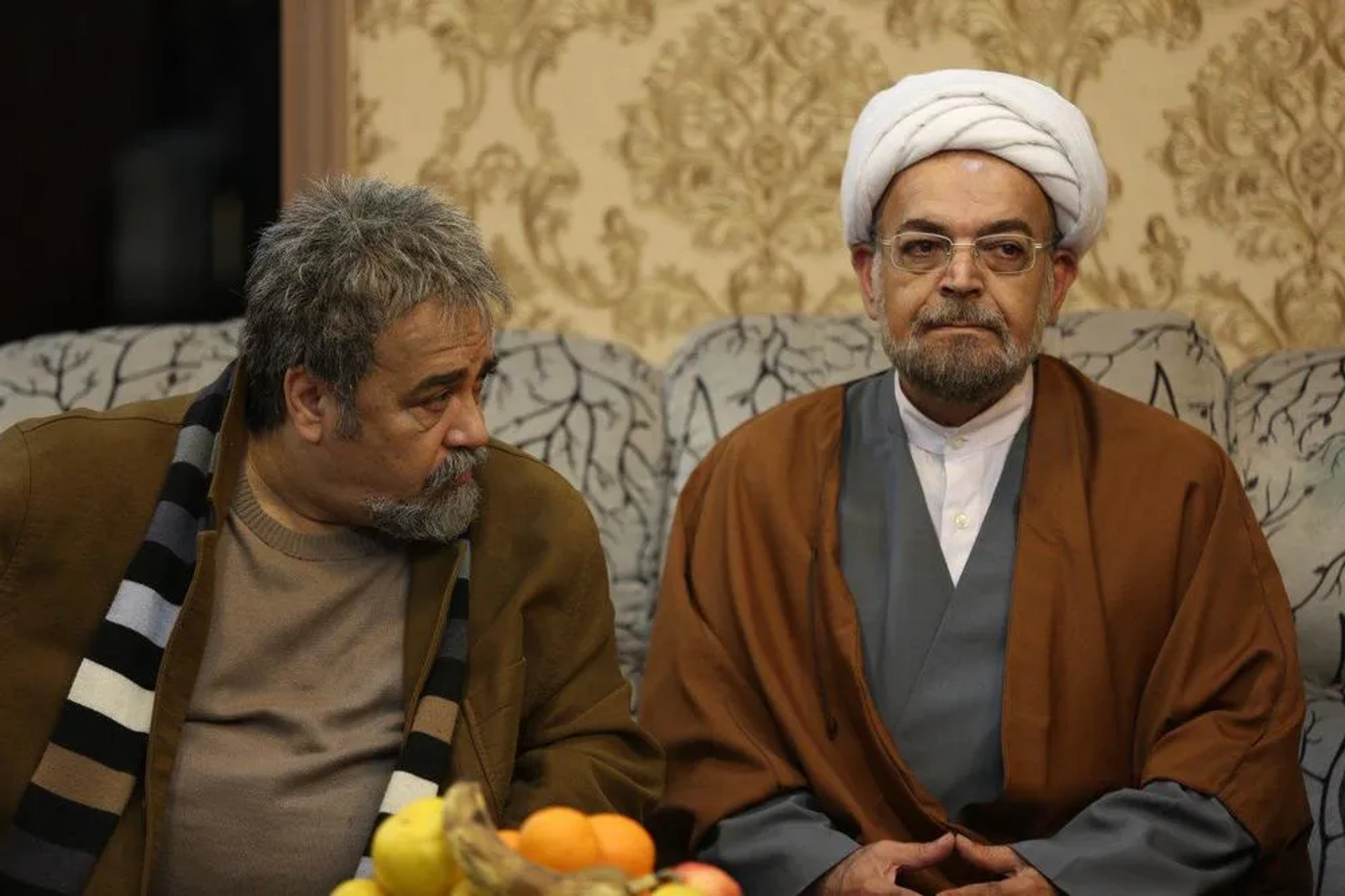 Mohammad Reza Sharifinia and Hamid Lolayi in Three Strangers (2017)